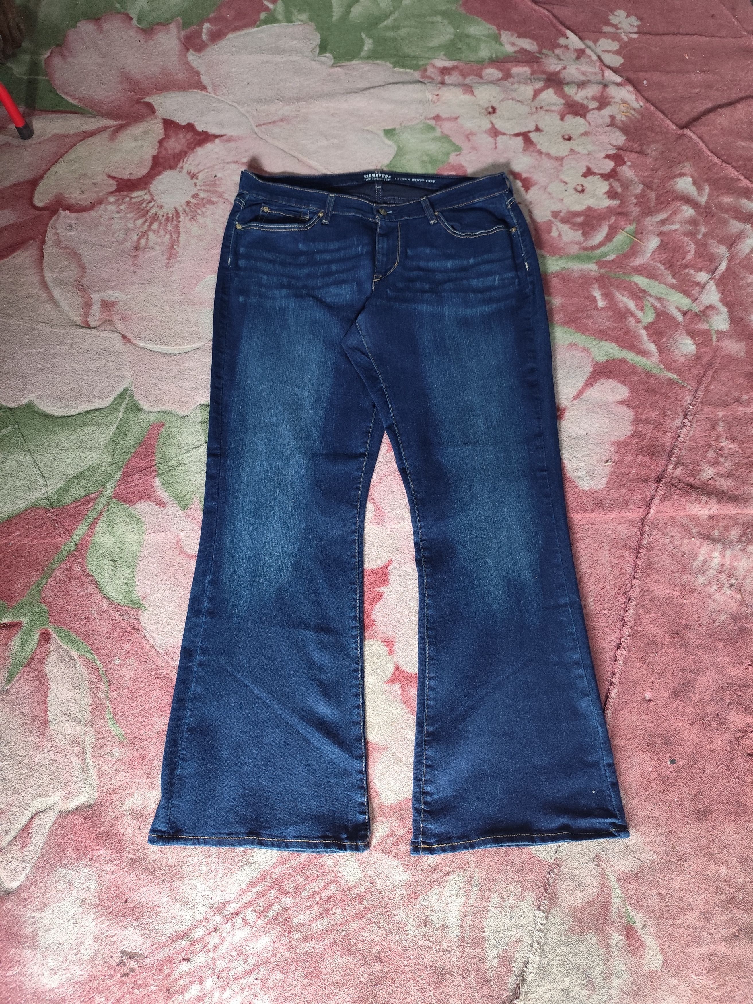 Levi's × Levi's Vintage Clothing × Signatures Levi's Signatures Vintage Bootcut Denim J001 Size 35" - 1 Thumbnail