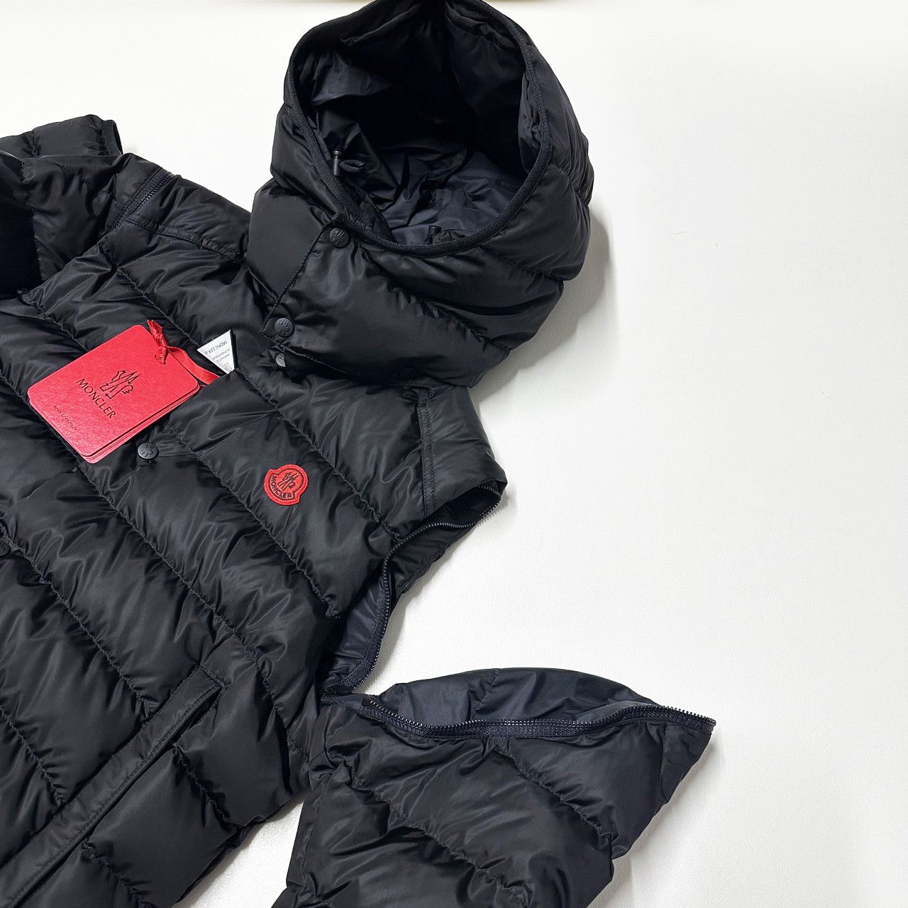Moncler Moncler Dabos size 2 M medium mens down puffer jacket black Size US M / EU 48-50 / 2 - 4 Thumbnail