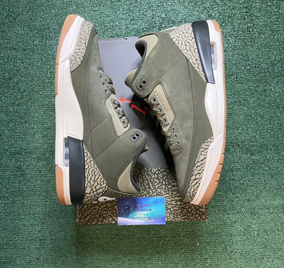 Jordan Brand Air Jordan 3 family affair Size US 10 / EU 43 - 3 Thumbnail