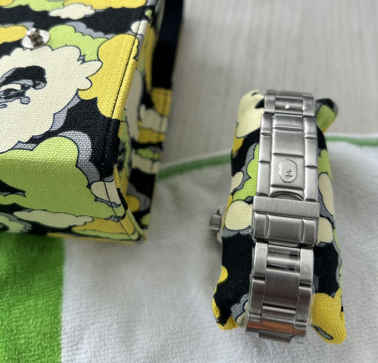 Bape VERY RARE OG A BATHING APE X KAWS BAPEX Size ONE SIZE - 5 Thumbnail