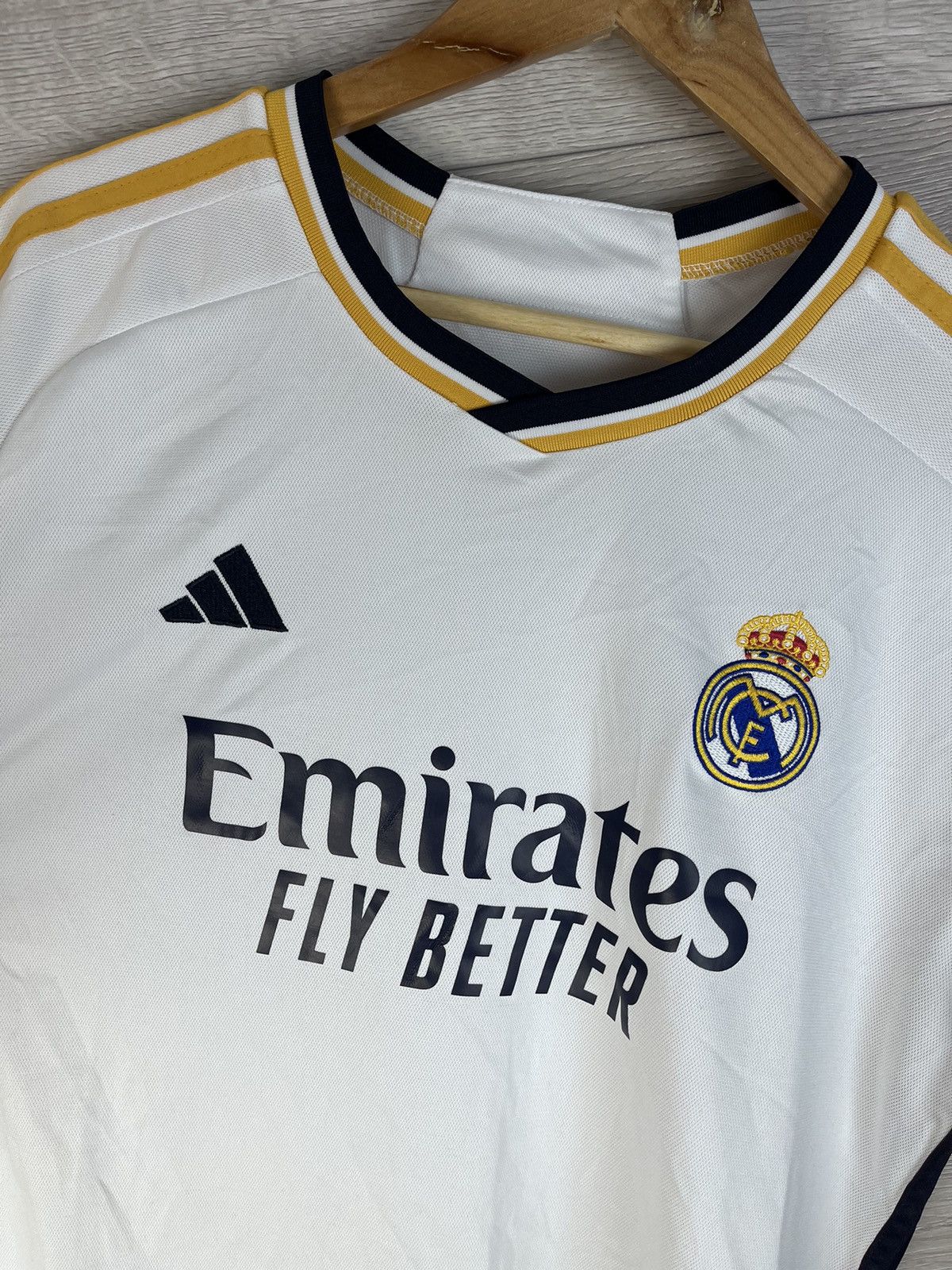 Adidas Men’s soccer jersey Adidas FC Real Madrid size L 2023/24 Size US L / EU 52-54 / 3 - 5 Thumbnail