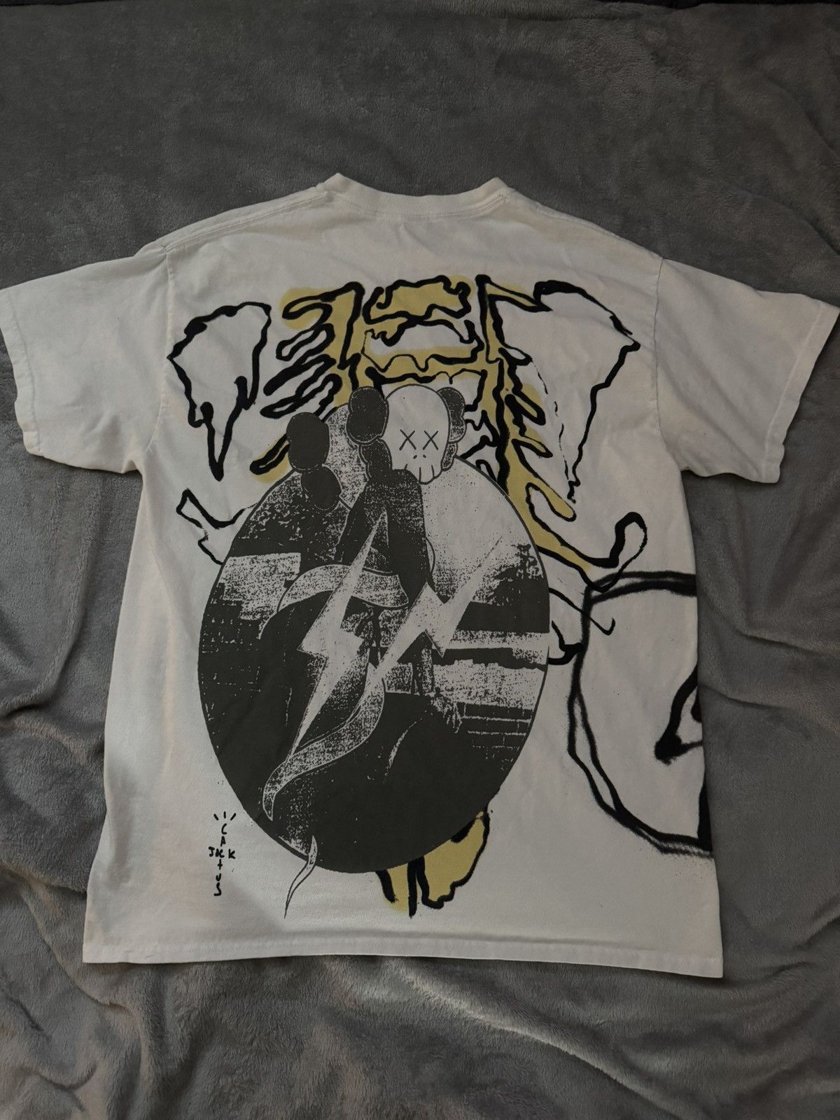 Kaws kaws cactus jack t-shirt Size US M / EU 48-50 / 2 - 2 Thumbnail