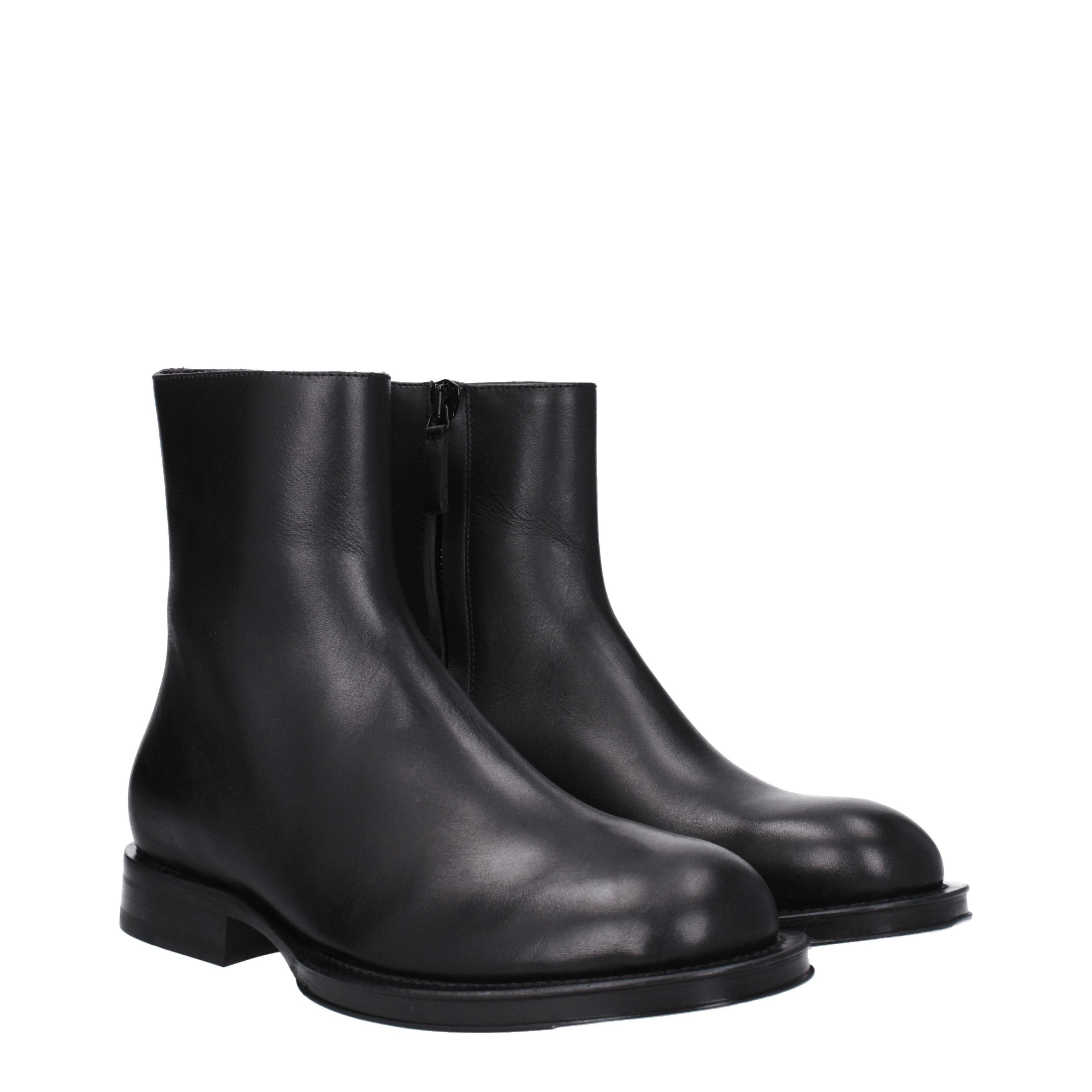 Lanvin Ankle Boots in Leather Size US 6 / EU 39 - 1 Thumbnail