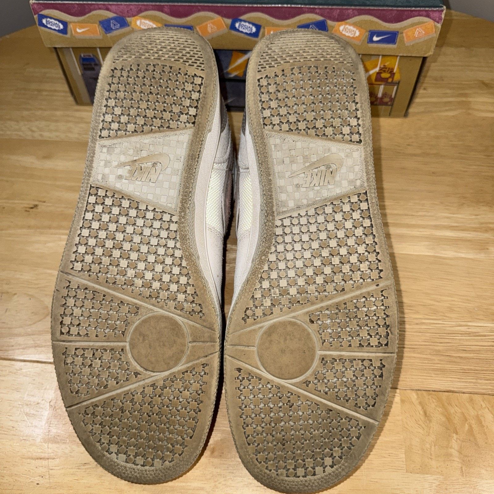 Nike Size 10 - Nike Social Status x Mac Attack SP Silver Linings Size US 10 / EU 43 - 7 Thumbnail