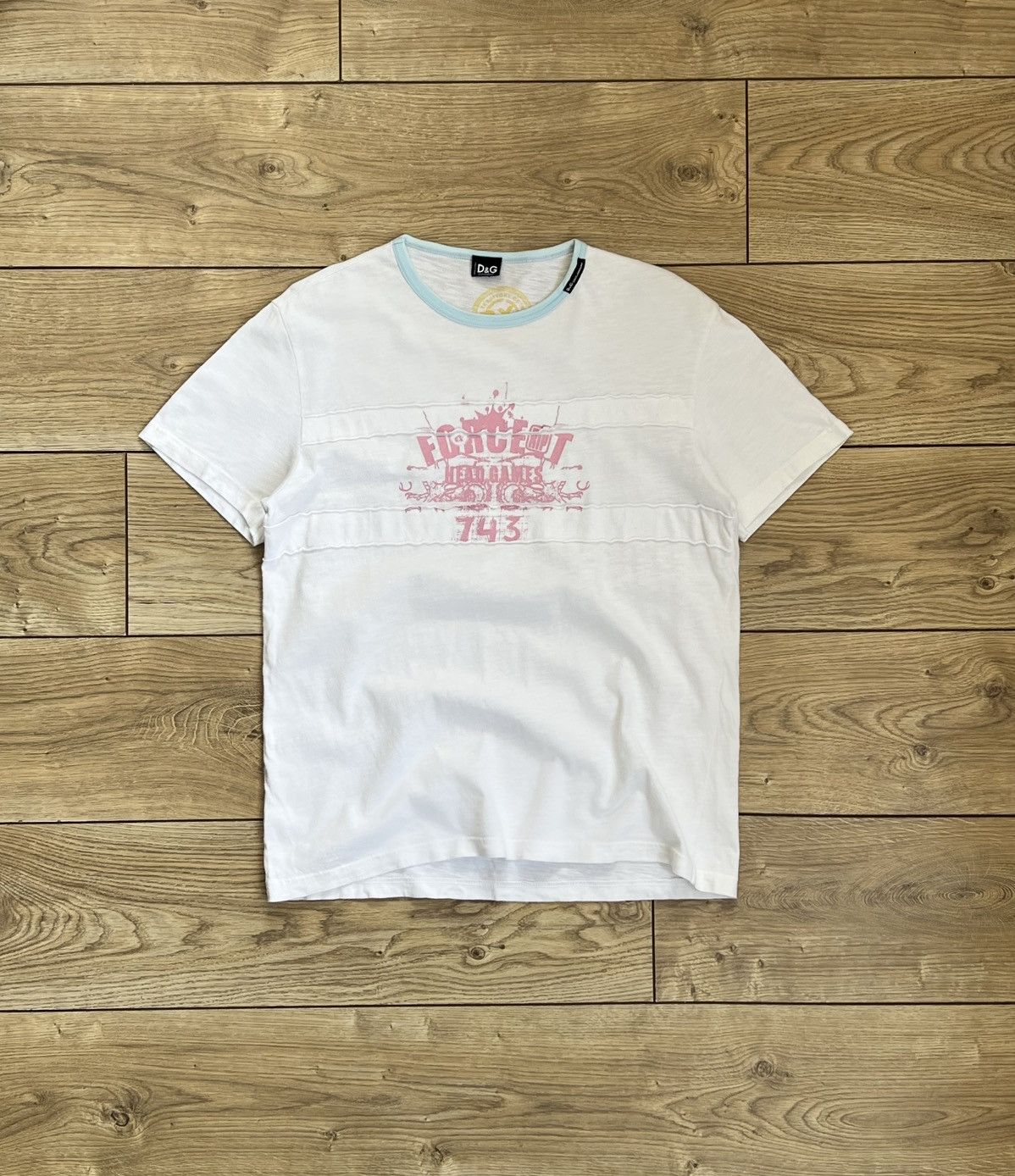 Dolce & Gabbana Dolce Gabbana T-shirt Vintage Pink Style White Design Tee Size M / US 6-8 / IT 42-44 - 1 Thumbnail