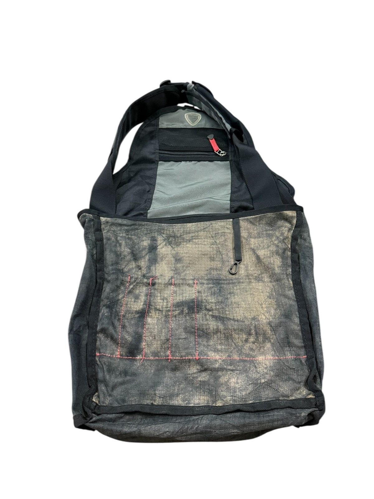Vintage VINTAGE NIKE ACG MASSENGER BAG Size ONE SIZE - 12 Thumbnail