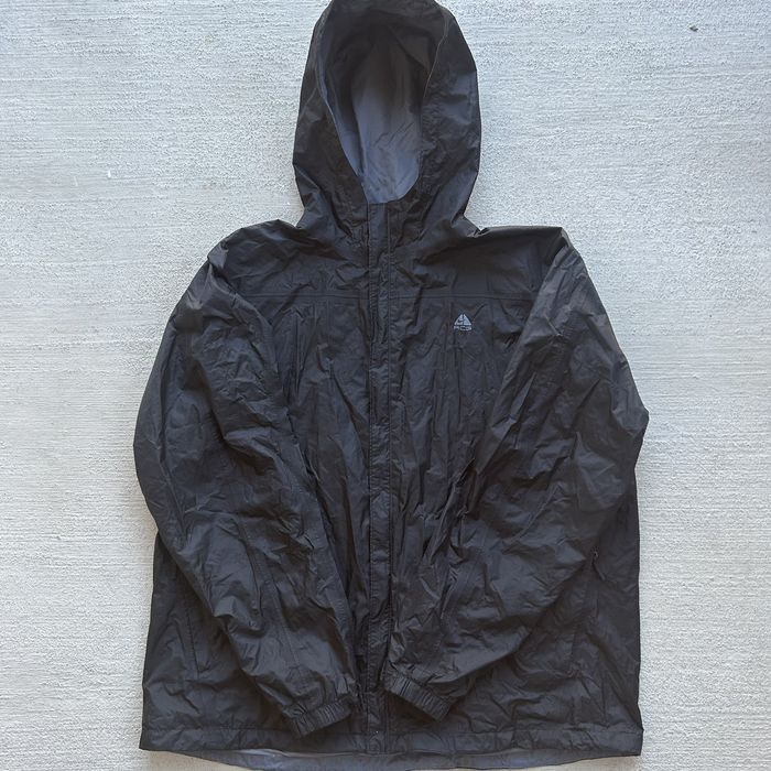 Techwear on sale nike acg