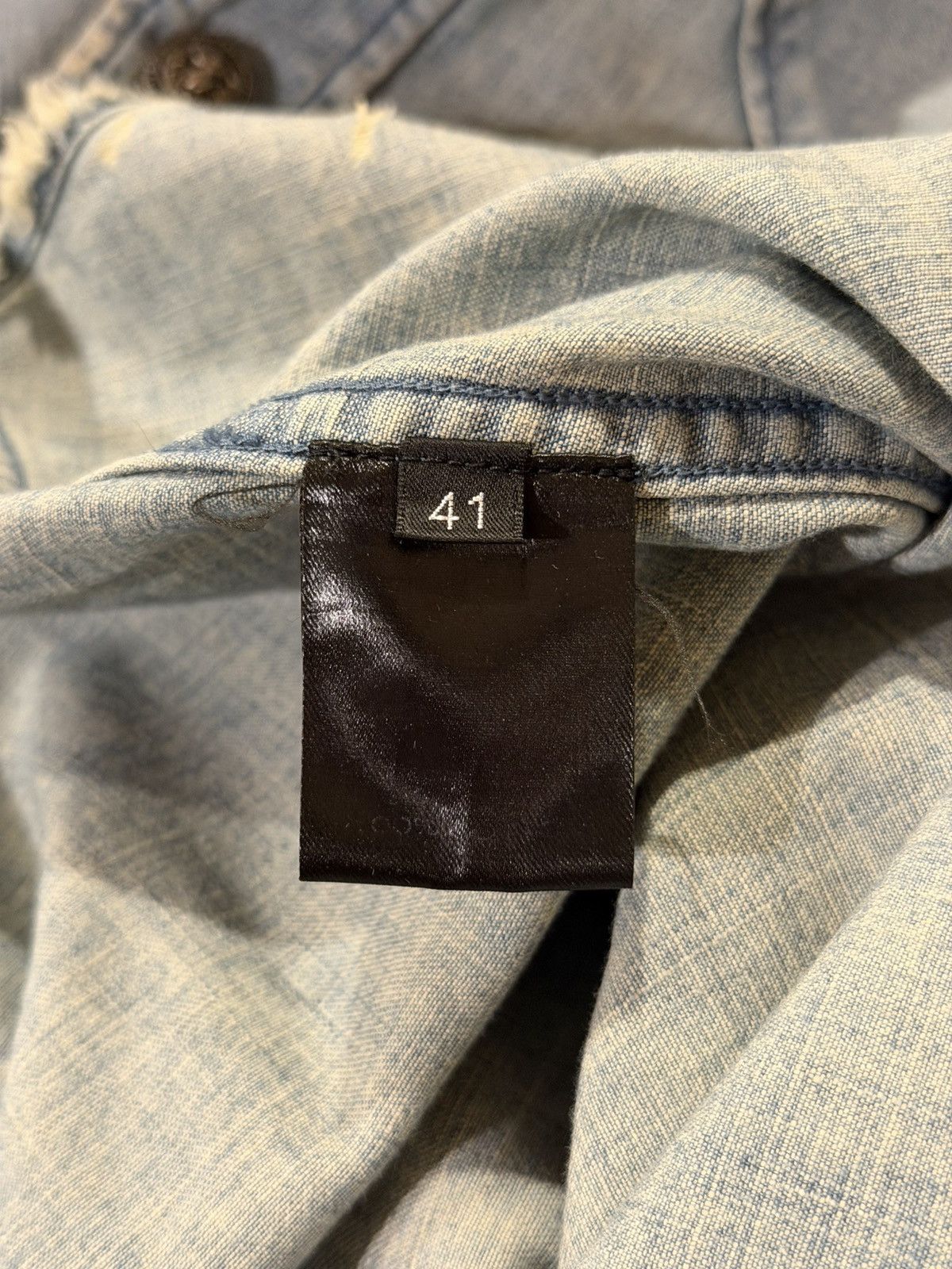 Balmain Balmain SS18 Distressed Light Blue Wash Denim Button Shirt Size US L / EU 52-54 / 3 - 17 Thumbnail