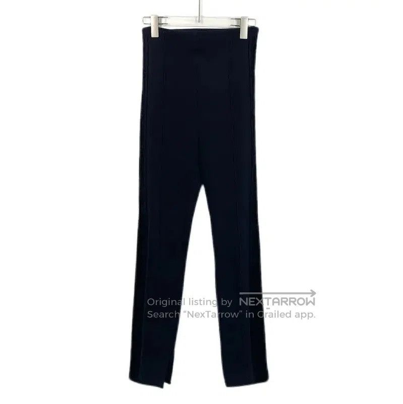 Fendi Fendi Women's XS Navy Casual Pants . Size 22" - 1 Thumbnail