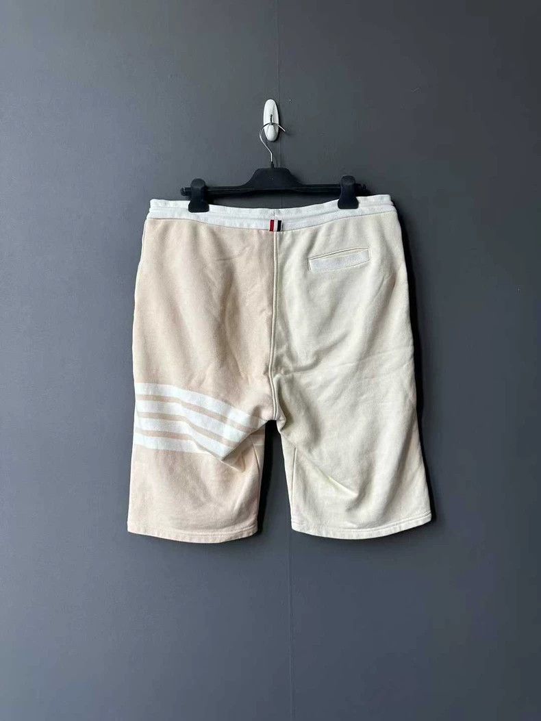 Thom Browne Thom Browne size5 Color-matched shorts Size US 29 - 2 Thumbnail