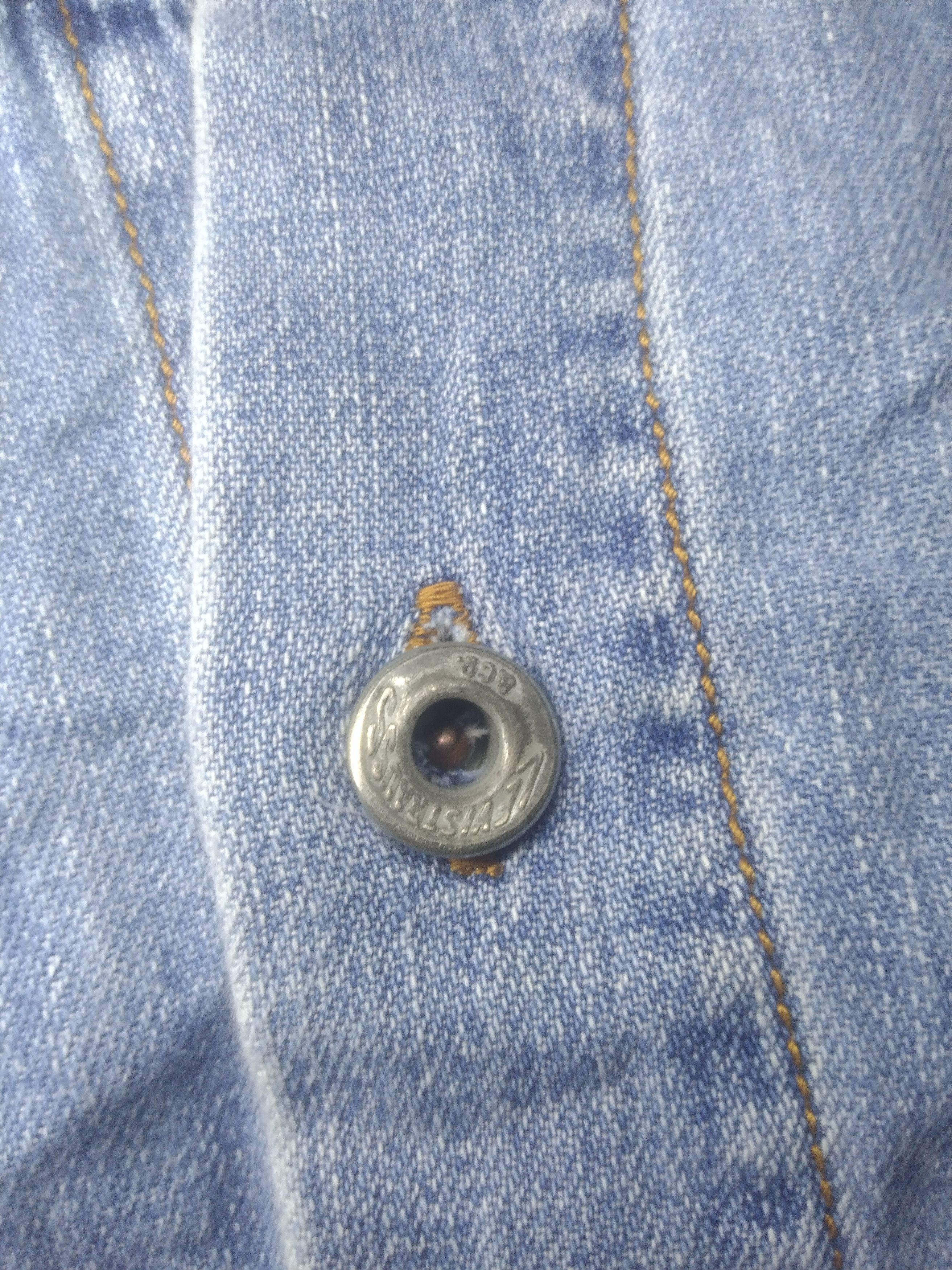 Levi's × Vintage Vintage 90's Levi's long sleeve denim button fly shirt Size US L / EU 52-54 / 3 - 9 Thumbnail