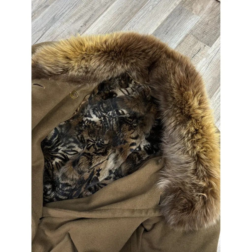 Escada Escada Wool Coat with Red Fox Fur Size: 38 Size S / US 4 / IT 40 - 4 Thumbnail