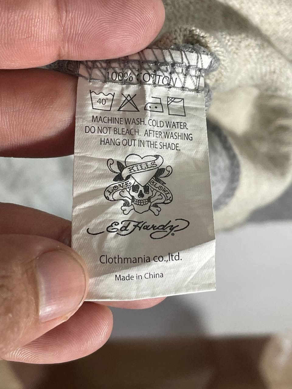 Ed Hardy Ed Hardy bee design 1993 Size US L / EU 52-54 / 3 - 8 Thumbnail