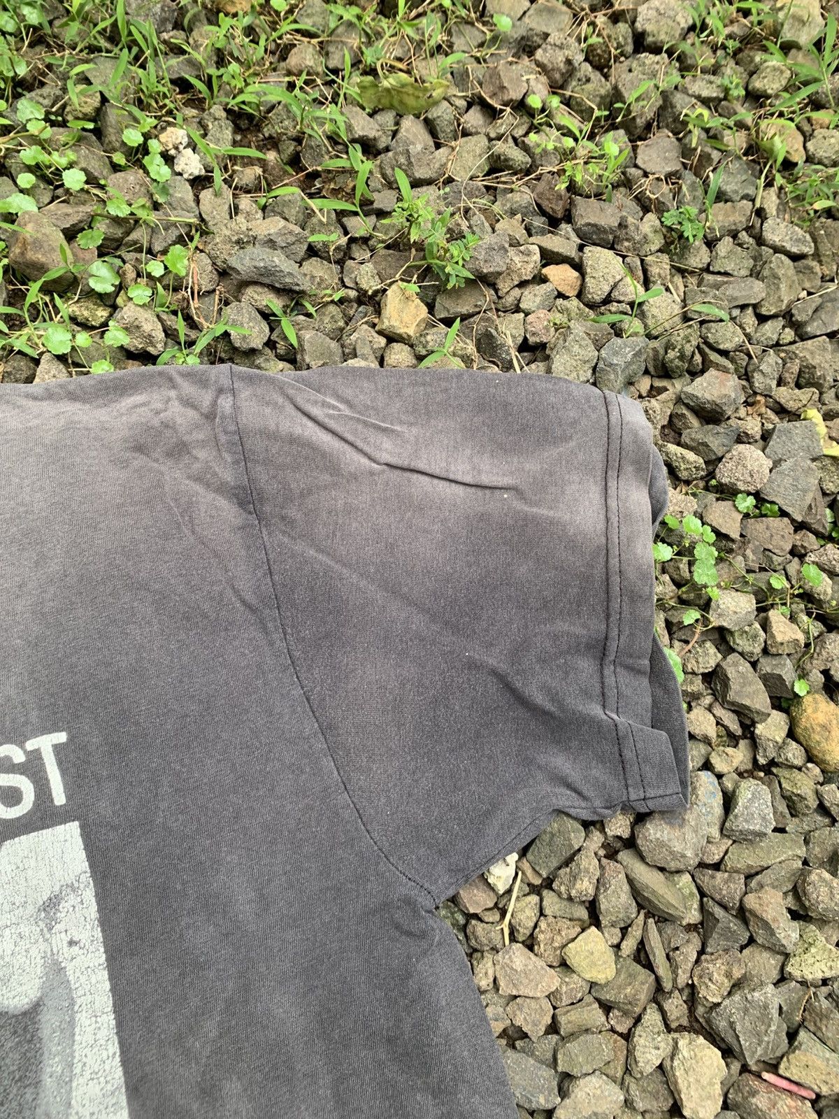 Band Tees Band Tees Trashed Saccharine Trust Sunfaded Size US M / EU 48-50 / 2 - 8 Thumbnail