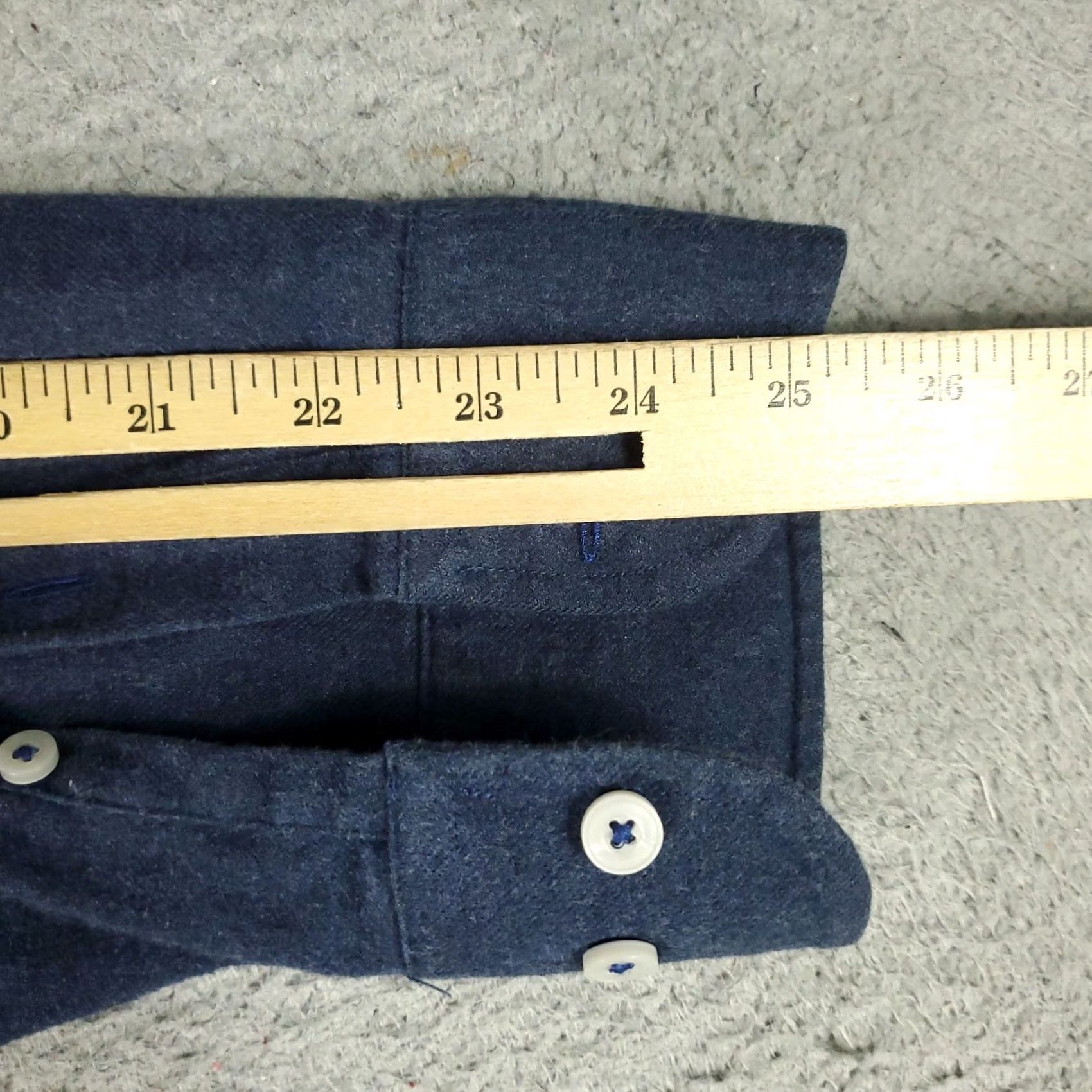 UNTUCKit UNTUCKit Shirt Mens L Blue Flannel Button Up Long Sleeve Shirt Size US L / EU 52-54 / 3 - 6 Thumbnail
