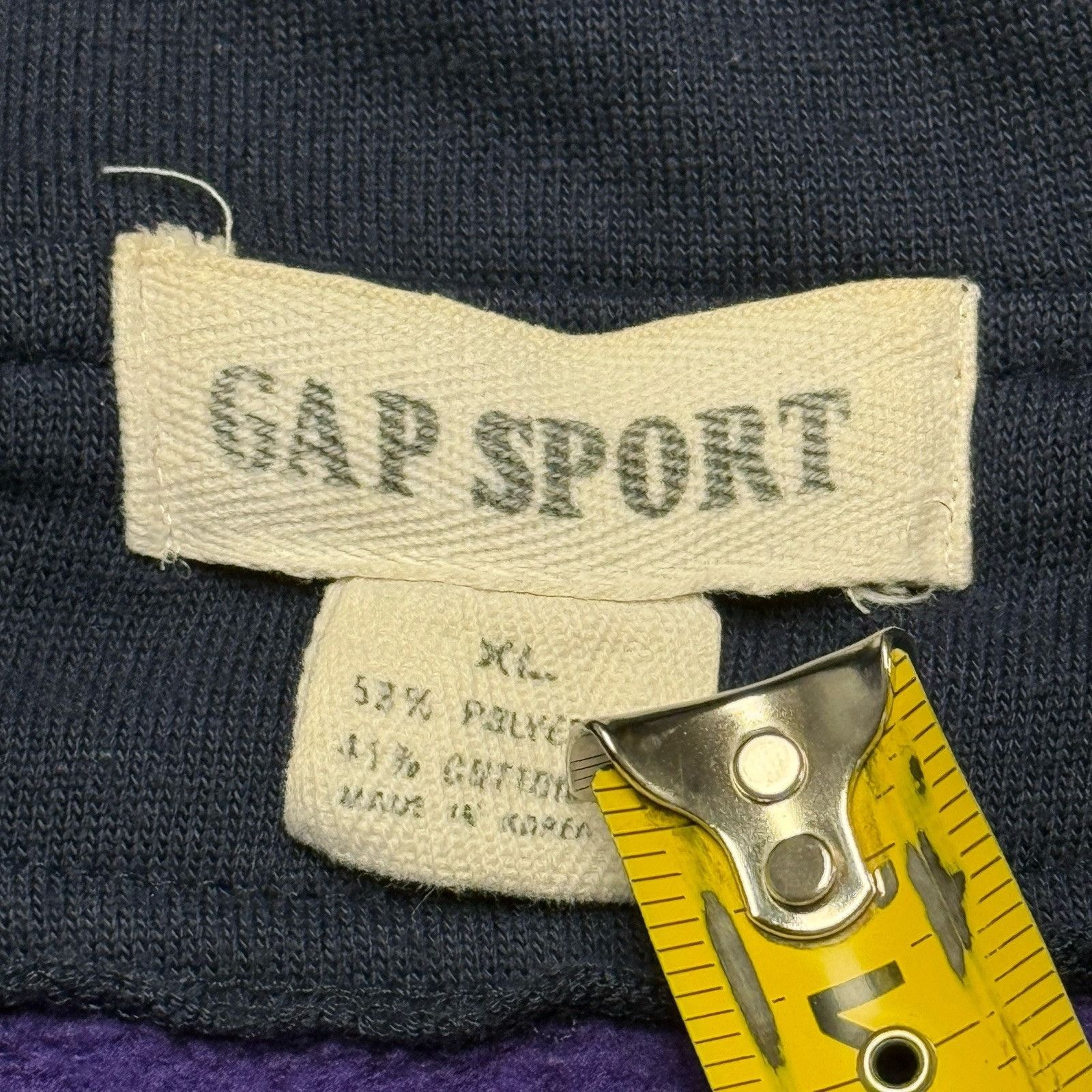 Gap Vintage Gap Sport World Classic Hoodie Sweatshirt Mens XL Size US XL / EU 56 / 4 - 11 Thumbnail