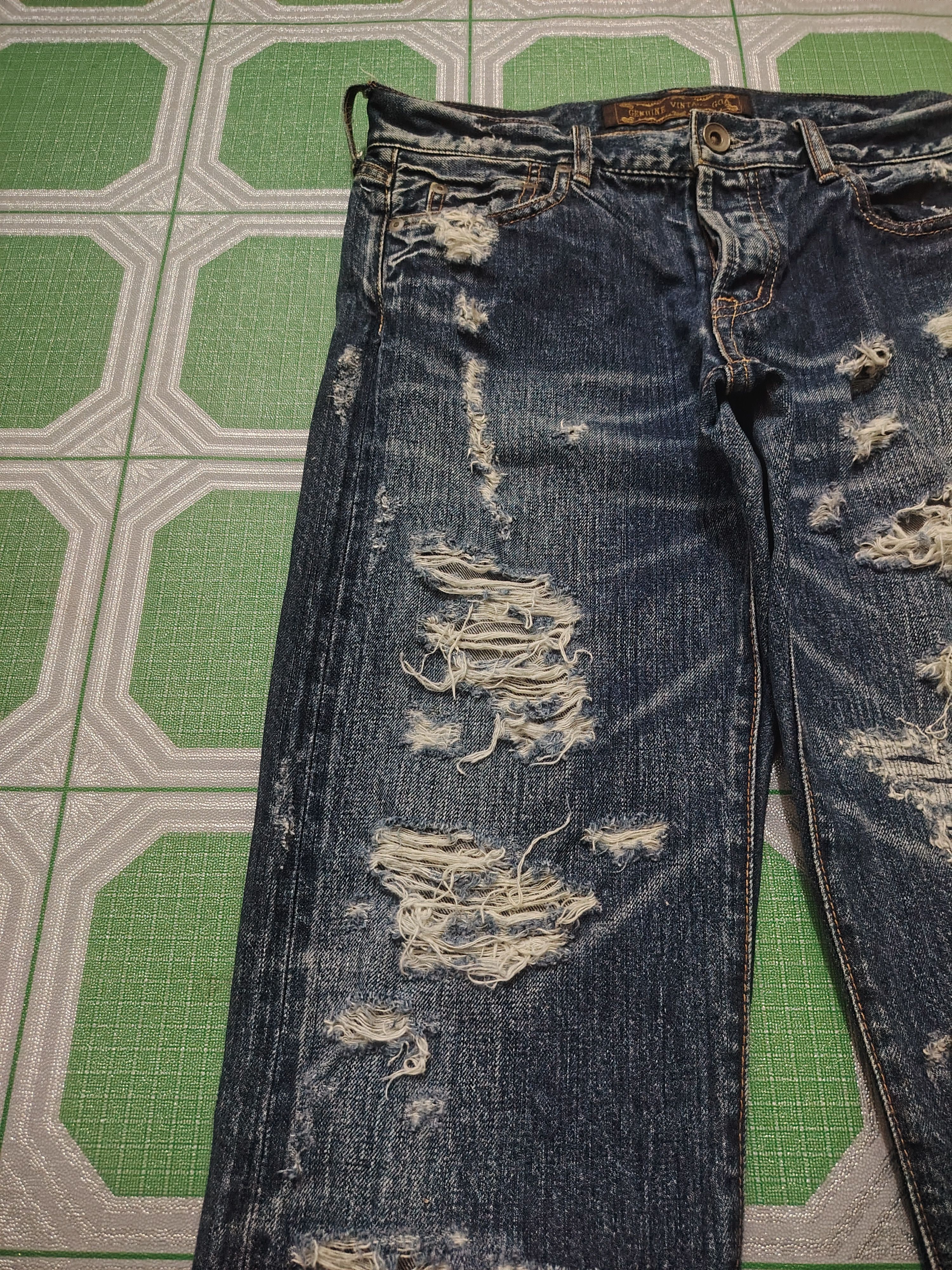 GOA Rare!!! Genuine Vintage Goa Distressed Jeans Selvedge denim Size US 30 / EU 46 - 8 Thumbnail