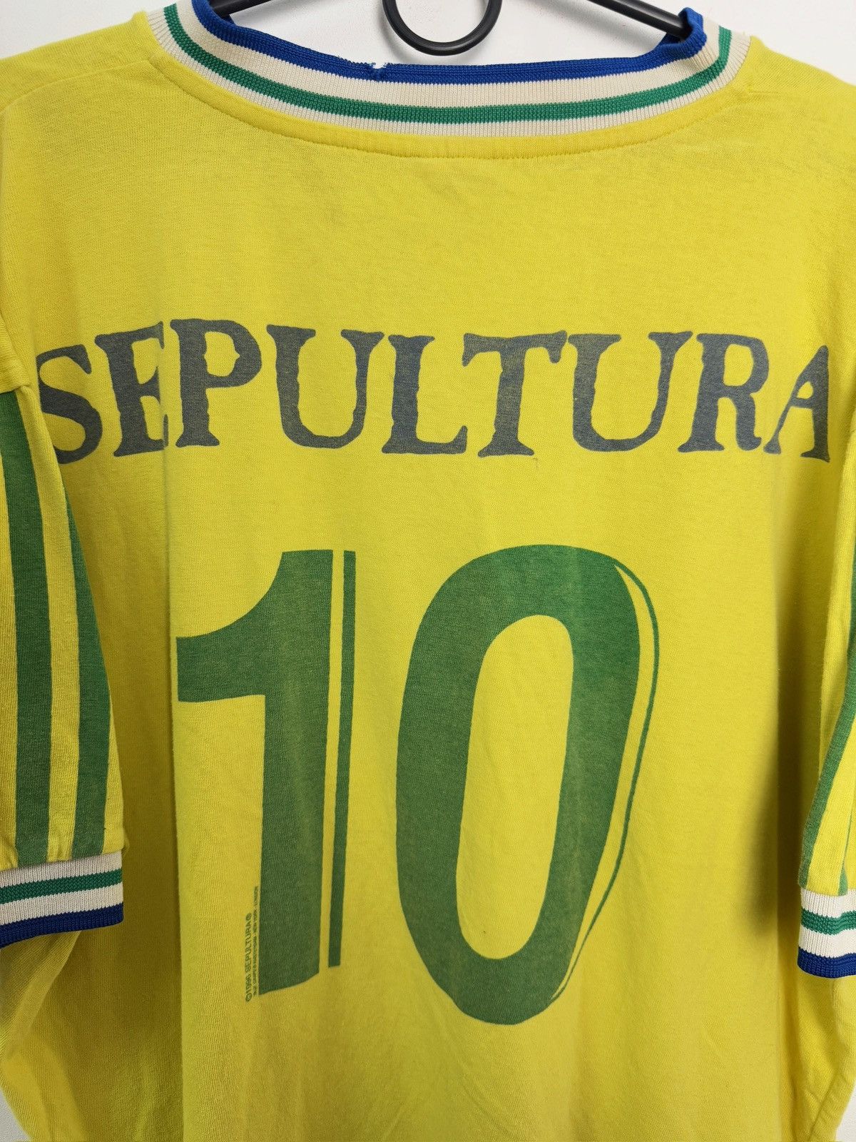 Band Tees × Vintage Vintage Sepultura #10 Brazil Rock Band T-Shirt Soccer Size US XL / EU 56 / 4 - 10 Thumbnail
