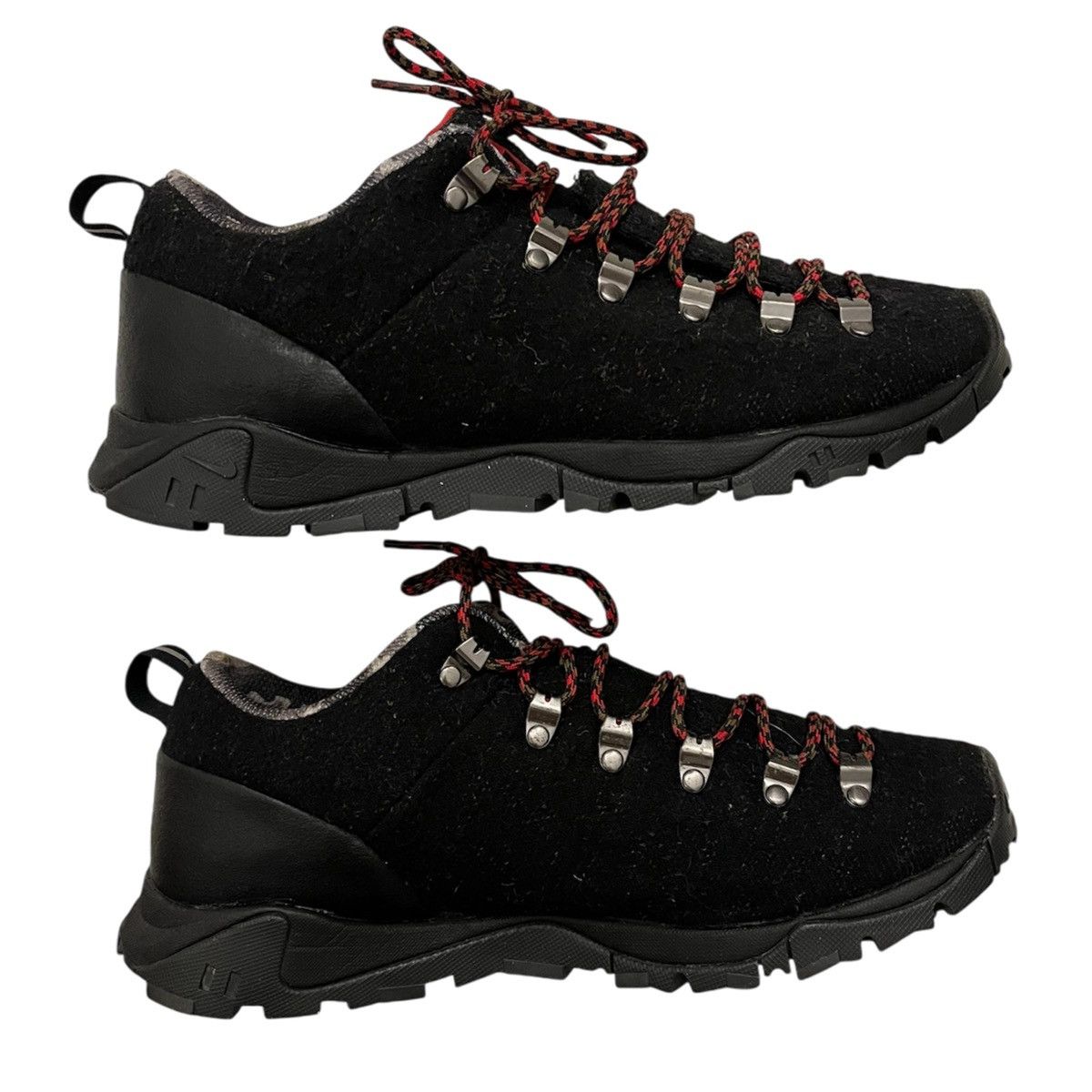 Nike ACG Air Arabak (2012)