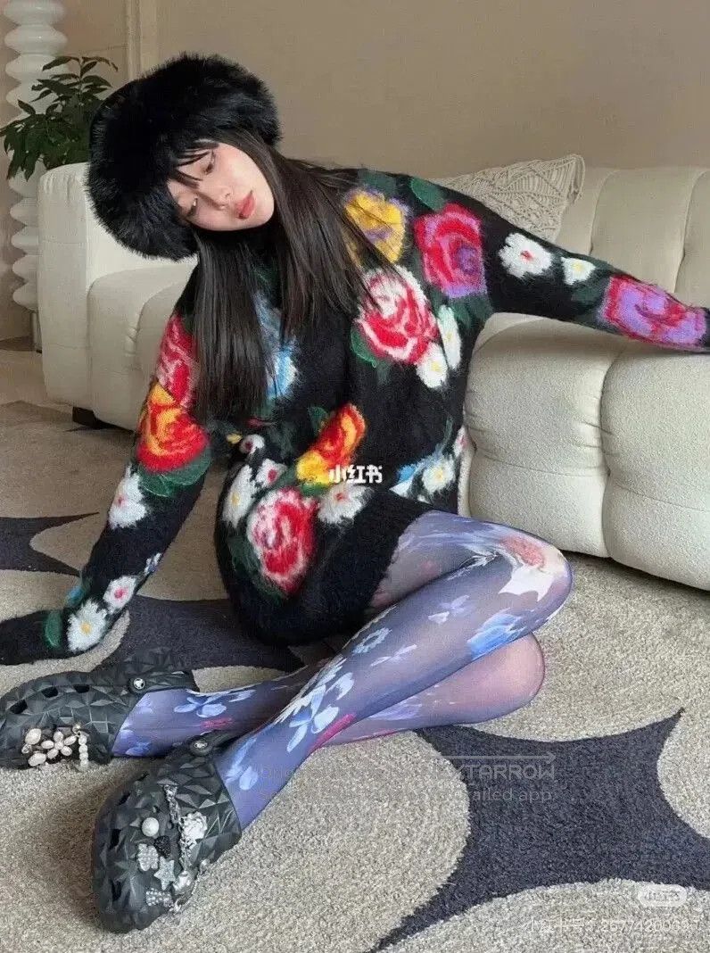 Miu Miu Miu Miu Gradient Floral Turtleneck Sweater. Size S / US 4 / IT 40 - 9 Thumbnail
