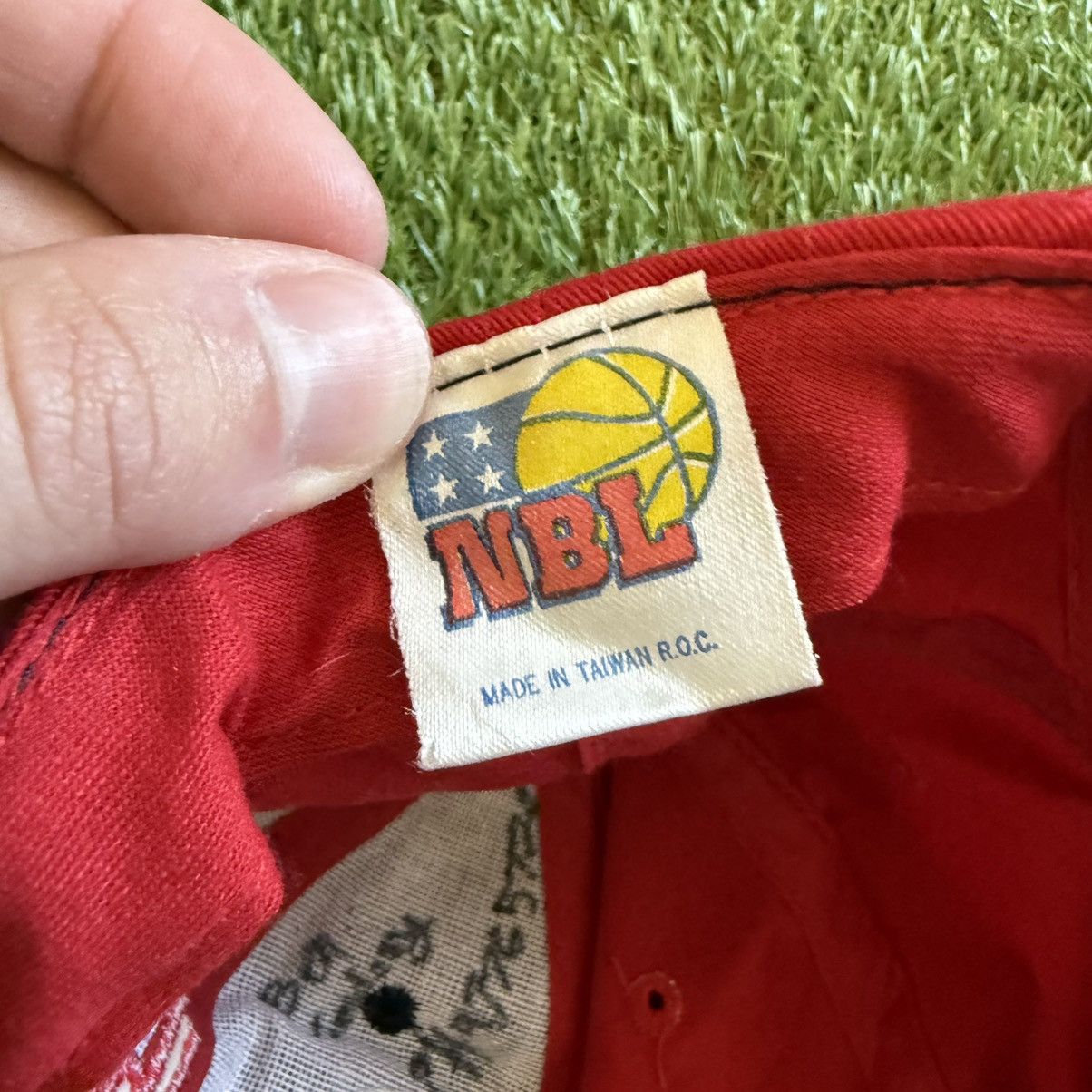 Vintage Vintage Melbourne Tigers Snapback Australia NBL 90s TCC Size ONE SIZE - 6 Thumbnail