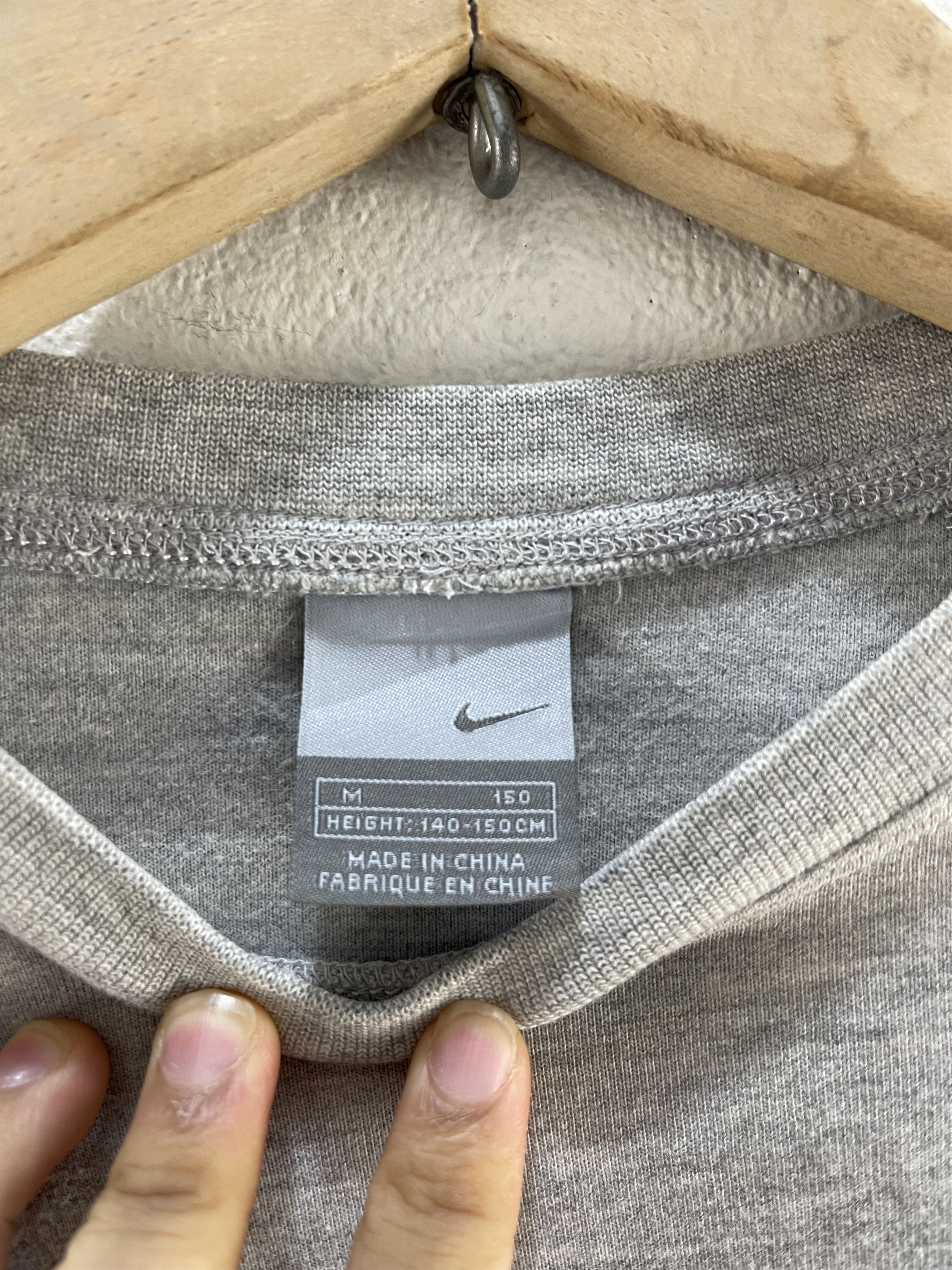 Nike Vintage Nike Swoosh Sweatshirt Size M / US 6-8 / IT 42-44 - 8 Thumbnail