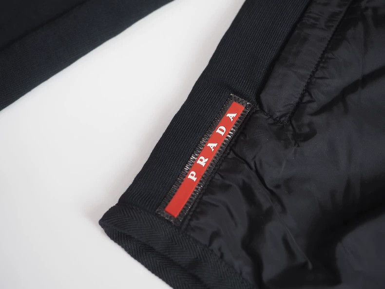 Prada PradaBlack red label knitted nylon stitching jacket 2503-Ne Size US L / EU 52-54 / 3 - 5 Thumbnail