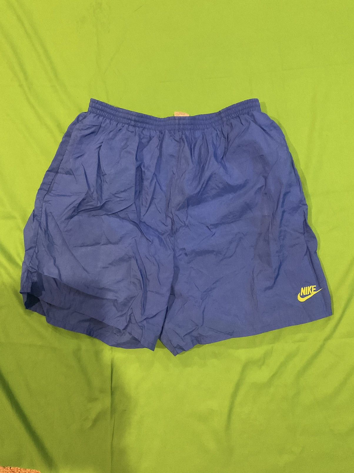 Nike × Vintage Vintage Blue Nike embroidered shorts Size US 34 / EU 50 - 1 Thumbnail