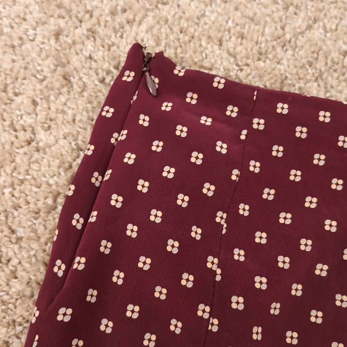 Gap Gap Skirt Women Short Purple Geometric Silk Lined Lightweight Trumpet Size 6 Size 28" / US 6 / IT 42 - 7 Thumbnail