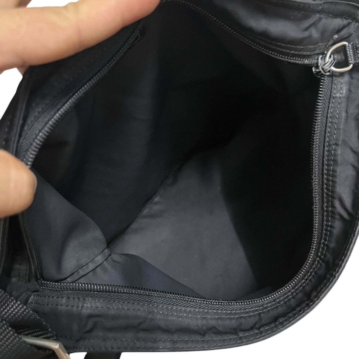 Prada Authentic Prada Nylon Thin Medium Sling Bag Size ONE SIZE - 5 Thumbnail