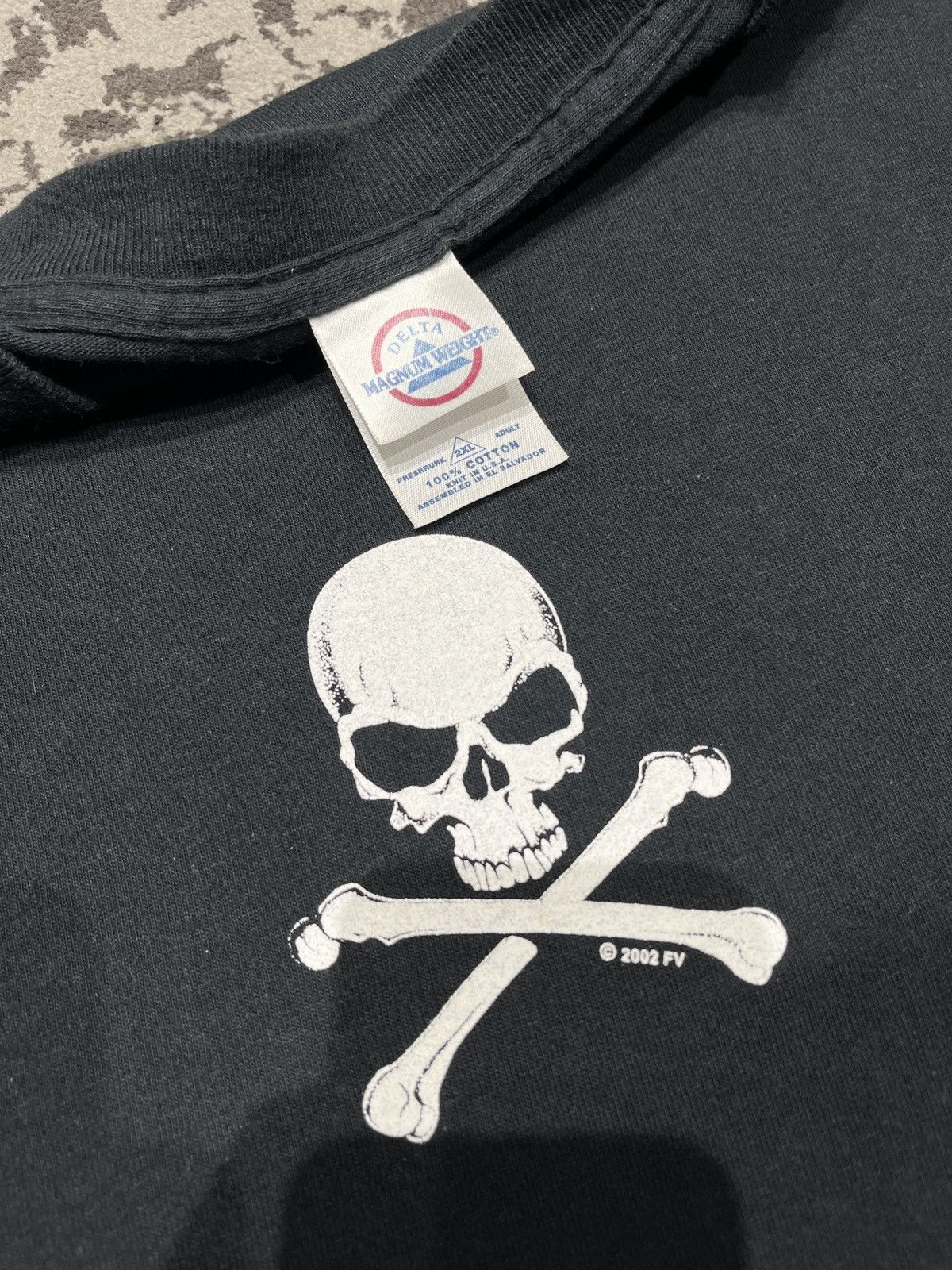 Fashion Victim × Vintage Vintage 00’s Skull & Cross Bones By Fashion Victim Size US XXL / EU 58 / 5 - 4 Thumbnail
