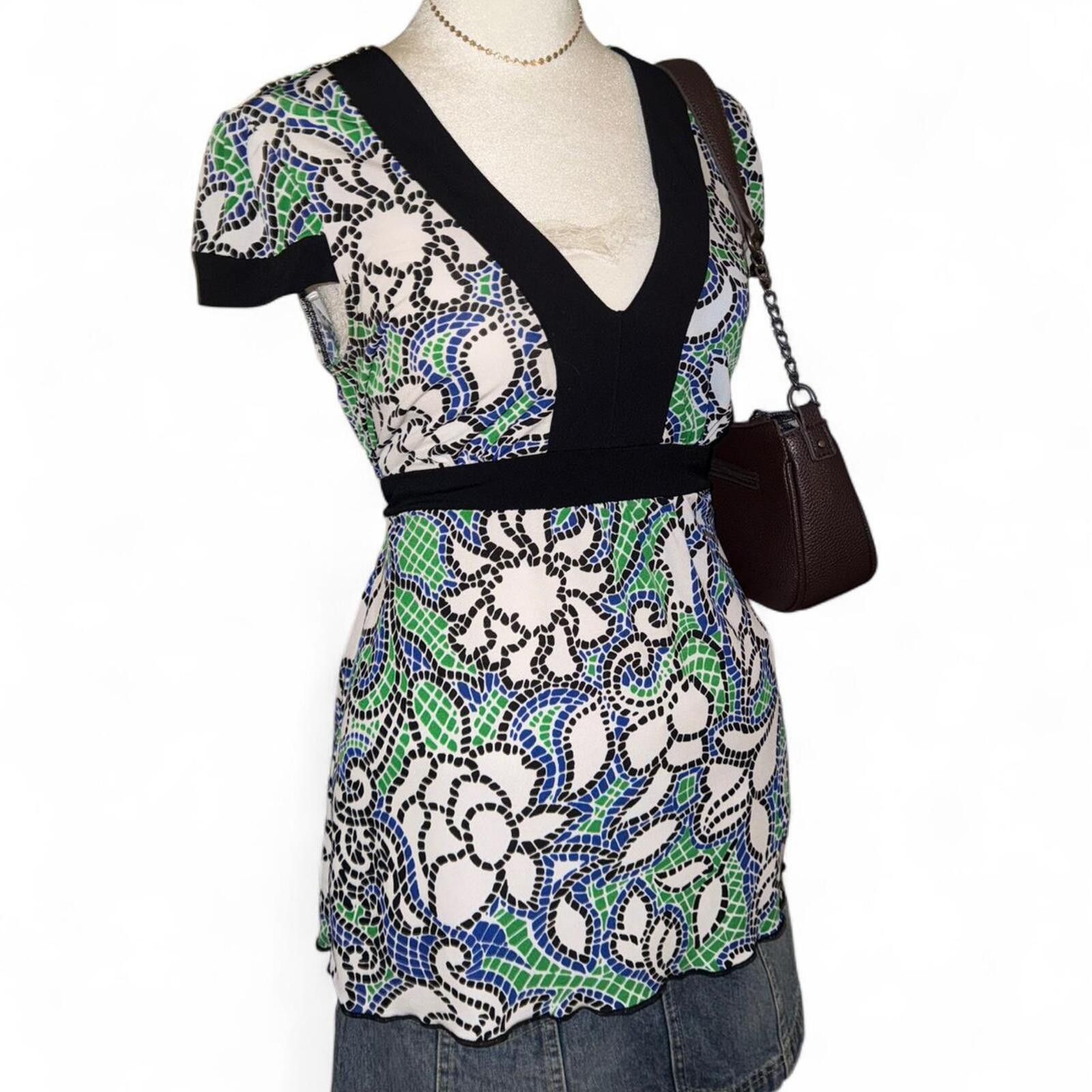 Other Y2K 2000s Tie Women's V-neck top Size S / US 4 / IT 40 - 3 Thumbnail