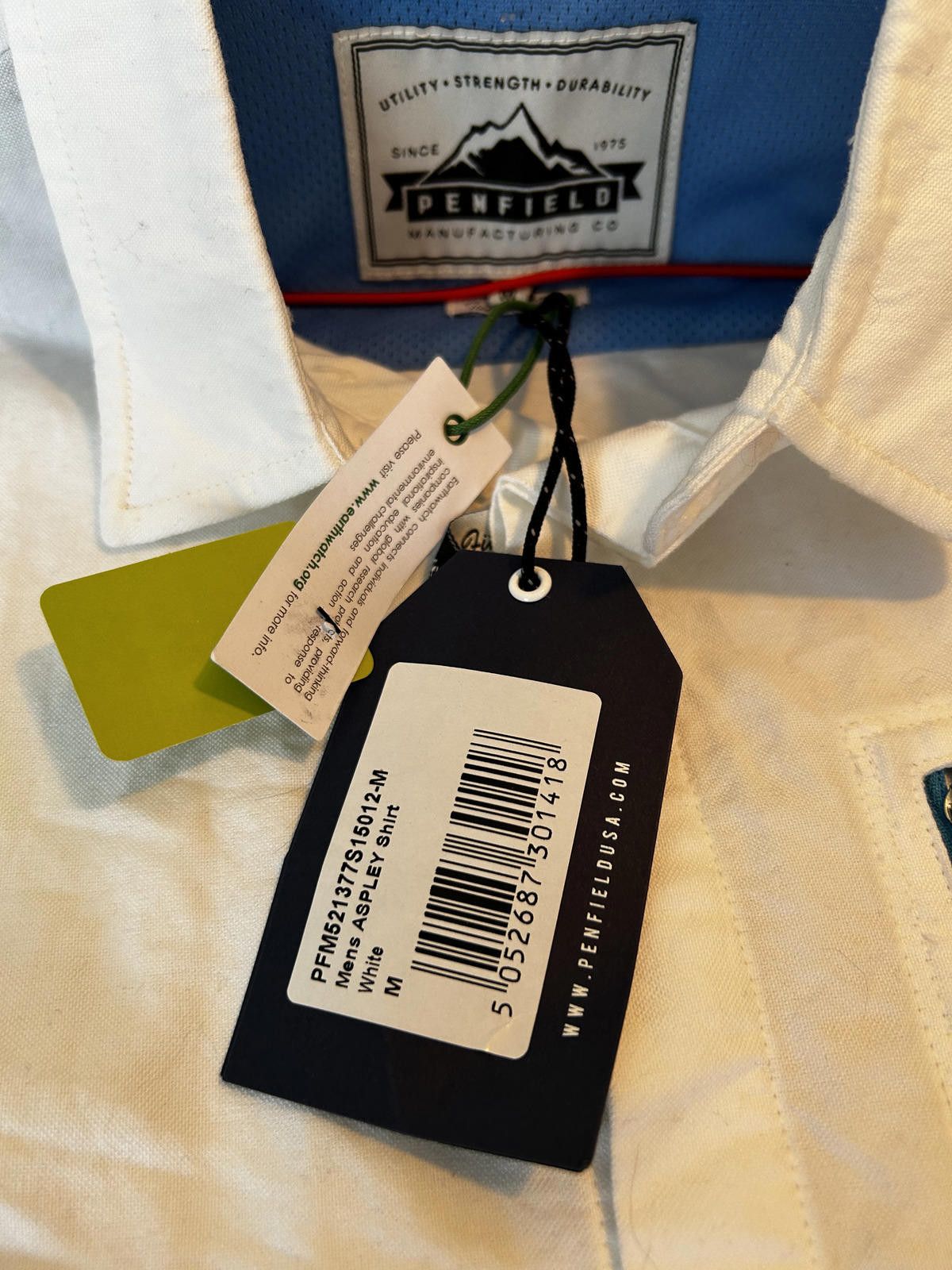 Pendleton Penfield Aspley Shirt White Blue details Men’s Size M NWT Size US M / EU 48-50 / 2 - 5 Thumbnail