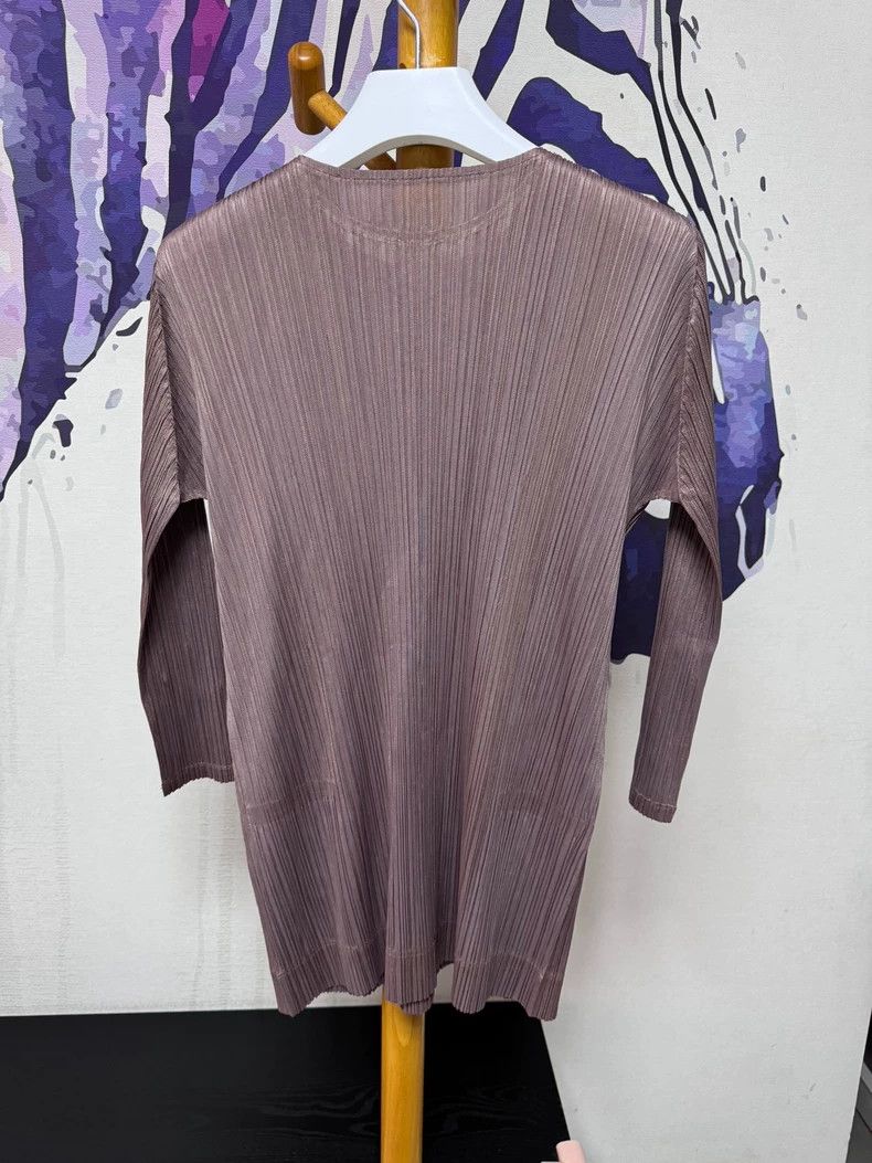 Issey Miyake Issey Miyake size:3 Brown pleated long-sleeved top Size S / US 4 / IT 40 - 3 Thumbnail