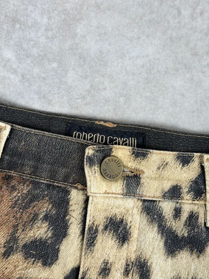 Roberto Cavalli AW2001 Roberto Cavalli Beige Denim Leopard Print Skirt Size 29" - 11 Thumbnail