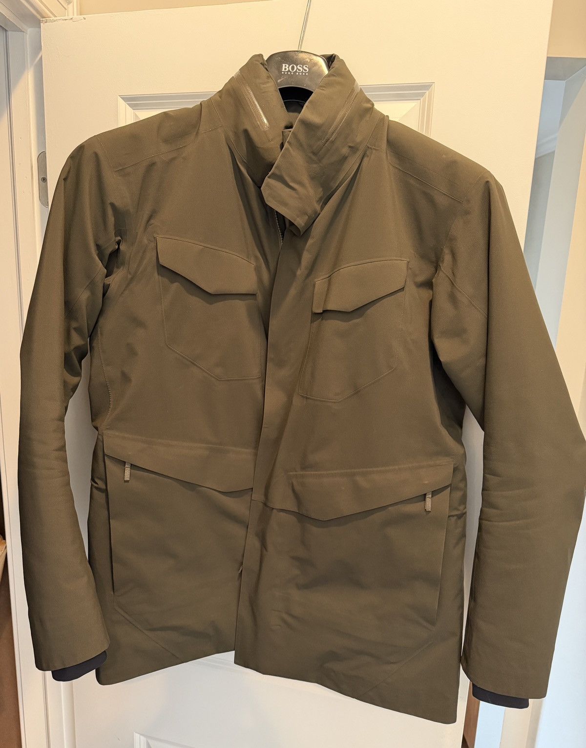 Arc'teryx VEILANCE Field IS Jacket カーキ Veilance Field Jacket Goretex Military Leaf Arcteryx Business