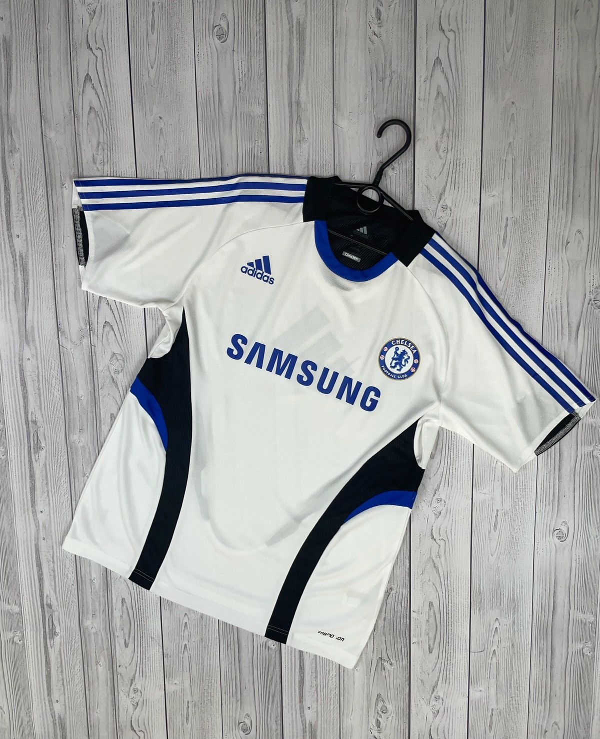 Adidas Vintage adidas Chelsea soccer jersey size L big logo rare Size US L / EU 52-54 / 3 - 1 Thumbnail