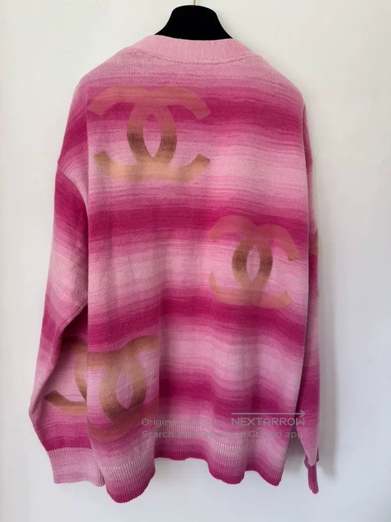 Chanel Chanel Pink knitted cardigan of the early spring vacation Size S / US 4 / IT 40 - 2 Thumbnail