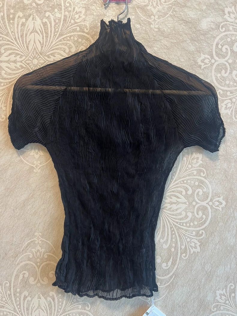 Issey Miyake Issey Miyake size:2 The main line is a black wicker short- Size XS / US 0-2 / IT 36-38 - 3 Thumbnail