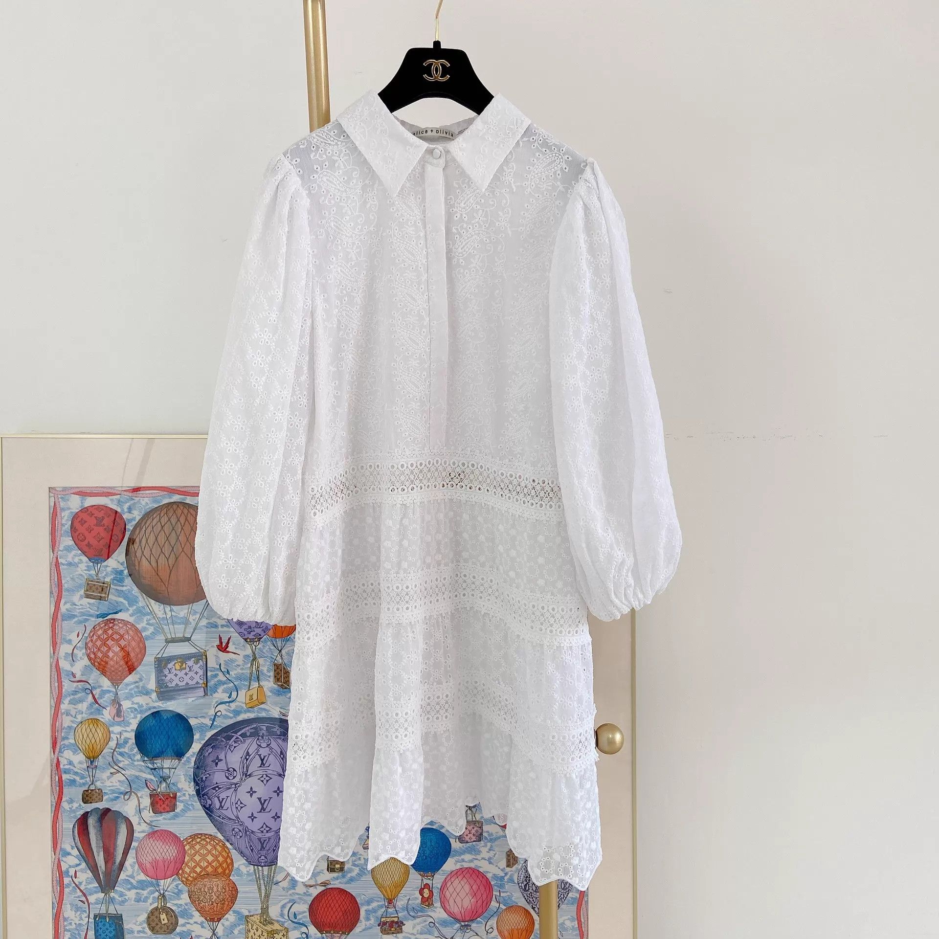 Alice + Olivia Alice+Olivia white cutout embroidery dress women's US 10 Size L / US 10 / IT 46 - 1 Thumbnail