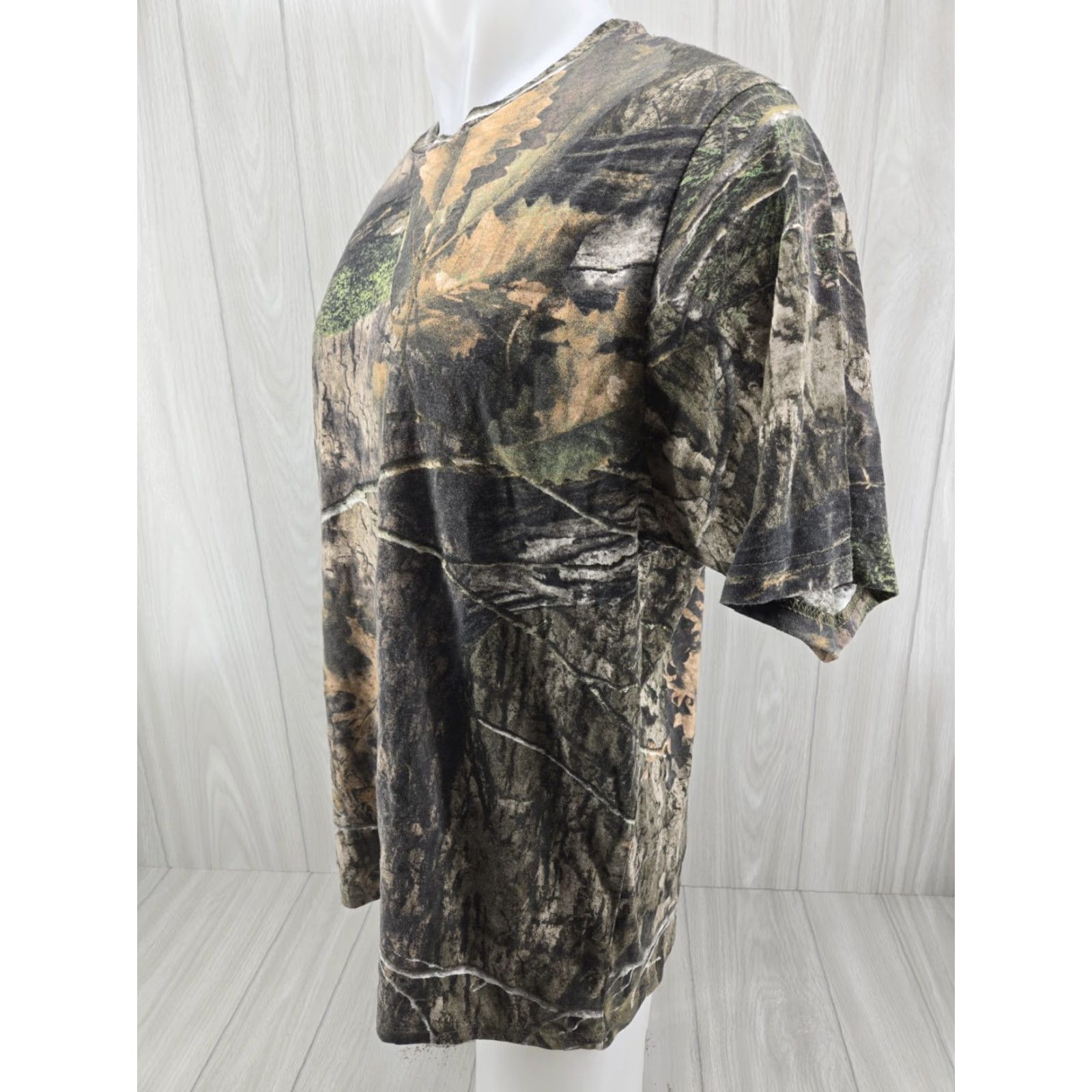Vintage VINTAGE Mossy Oak Scent Control Short Sleeve Crew Neck Mens Shirt Camo Large T Shirt Size US L / EU 52-54 / 3 - 3 Thumbnail