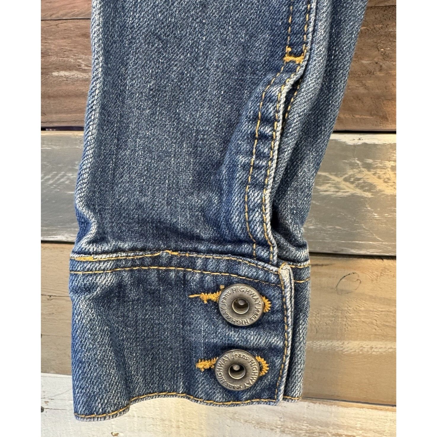 Levi's Highway Denim Blue Jean Jacket Women's MEDIUM Button Down - Size M / US 6-8 / IT 42-44 - 6 Thumbnail