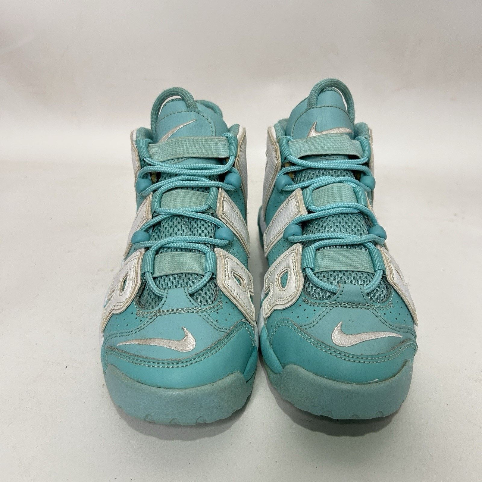 Nike Nike Air More Uptempo GS “Island Green White” Size US 6.5 / IT 36.5 - 2 Thumbnail