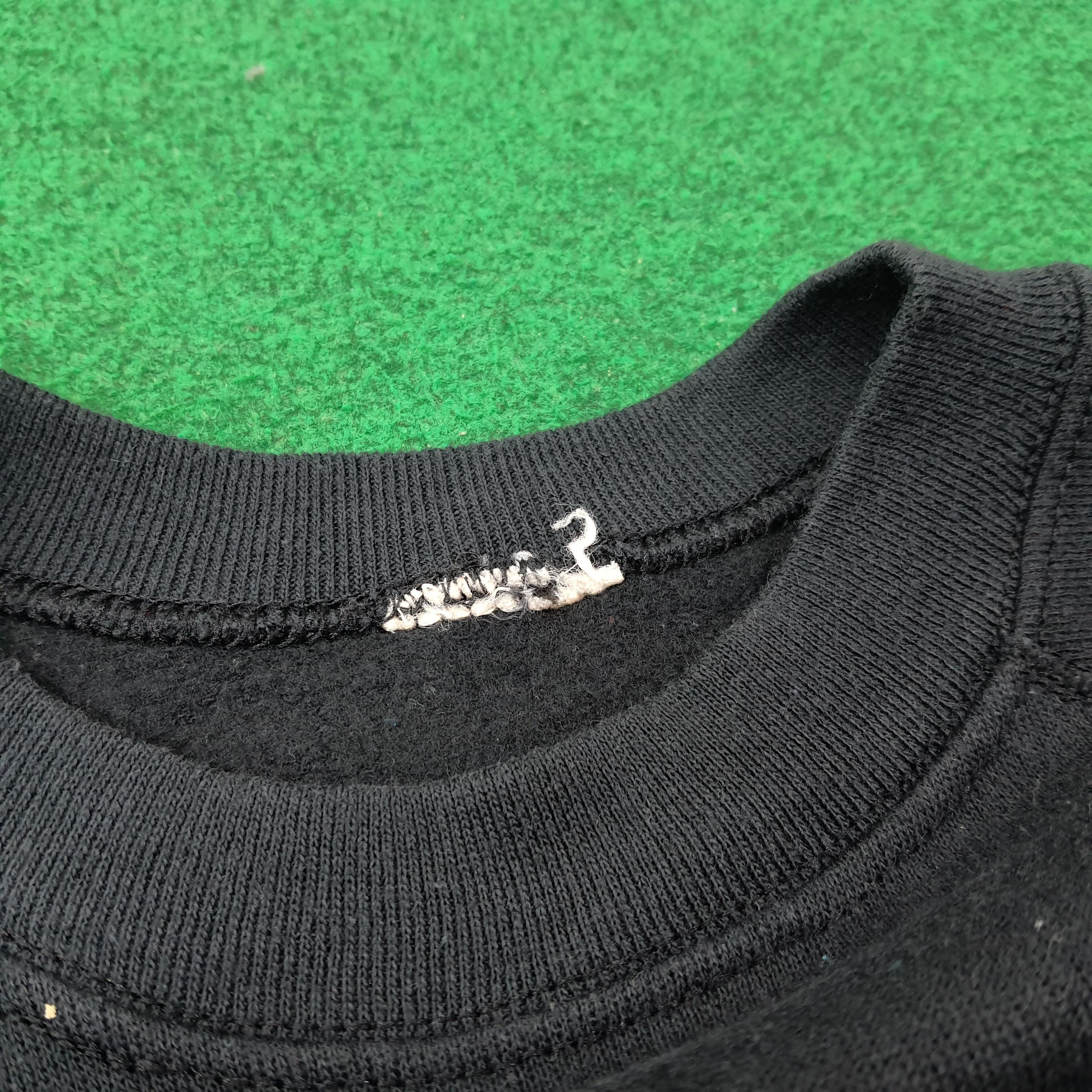 Band Tees Vintage Neil Diamond American Singer Sweatshirt C246N19 Size US L / EU 52-54 / 3 - 5 Thumbnail