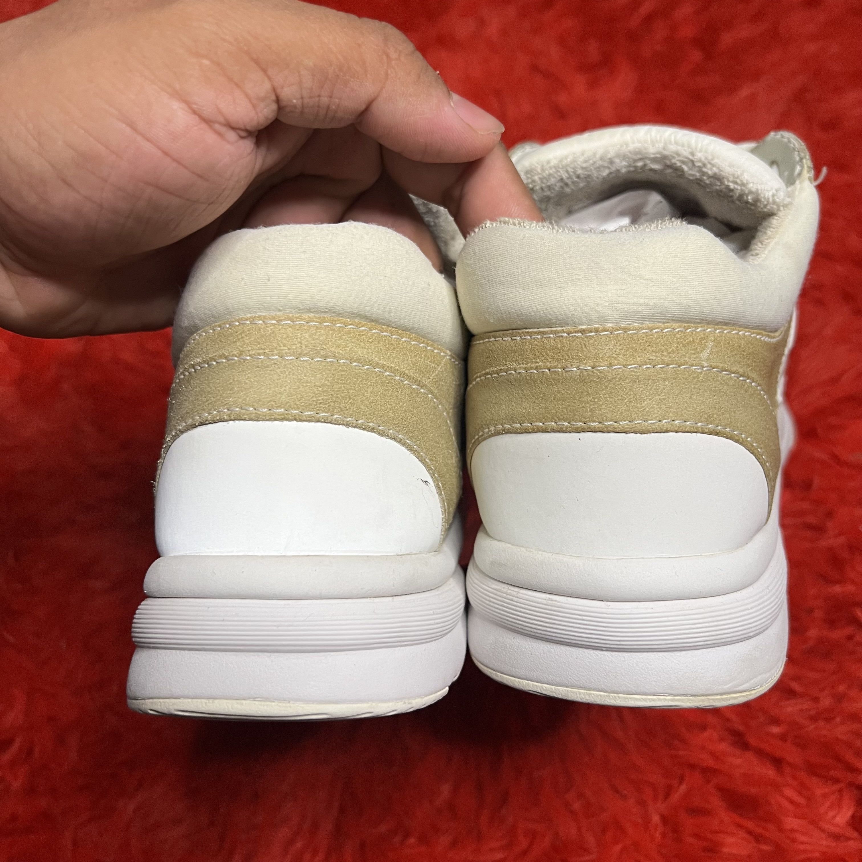 Chanel Chanel CC Sneaker Size US 9 / IT 39 - 10 Thumbnail