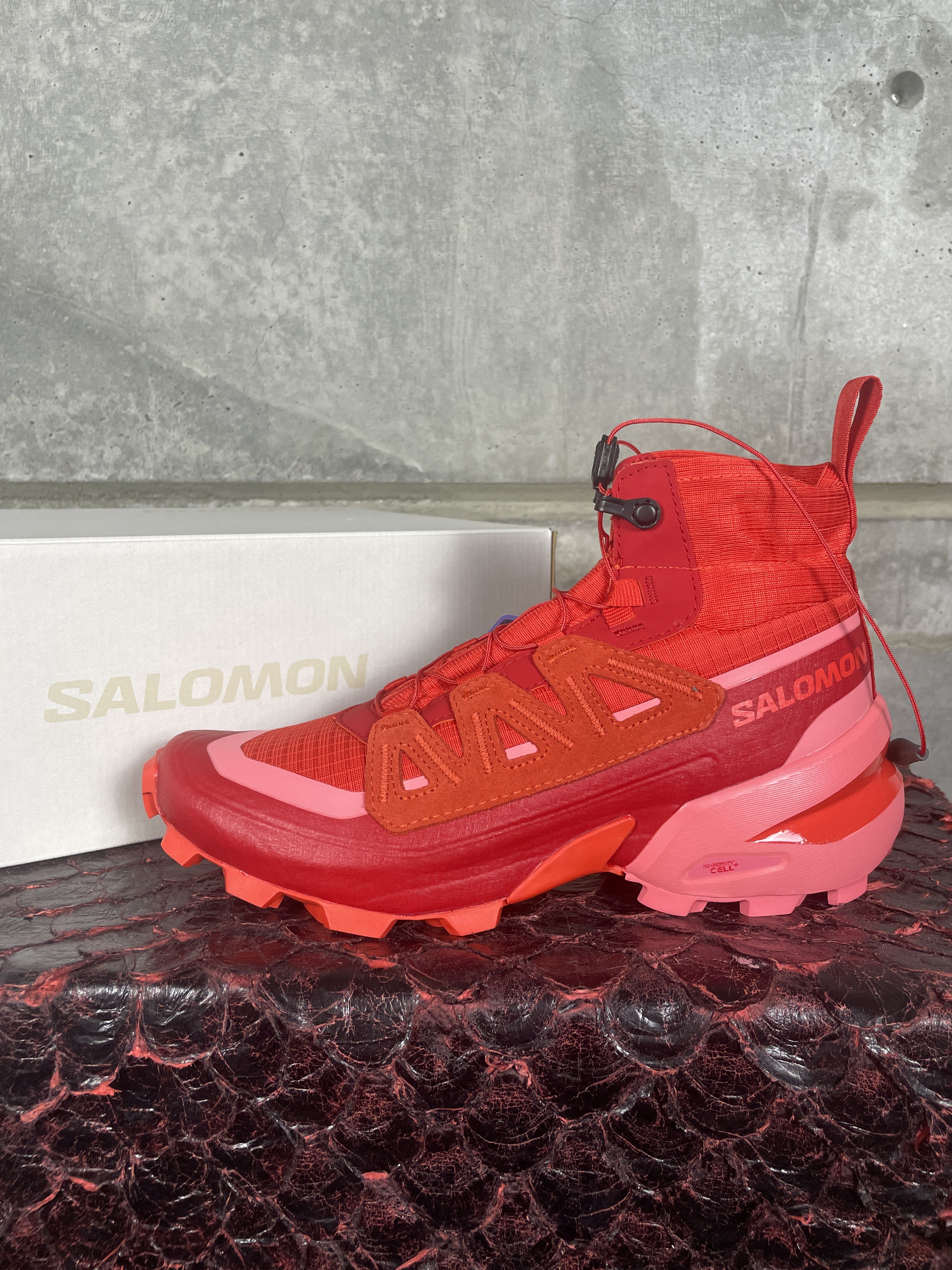 Maison Margiela × Salomon Salomon x MM6 Margiela Cross High Fiery Red Hiking Sneaker Size US 8 / EU 41 - 5 Thumbnail