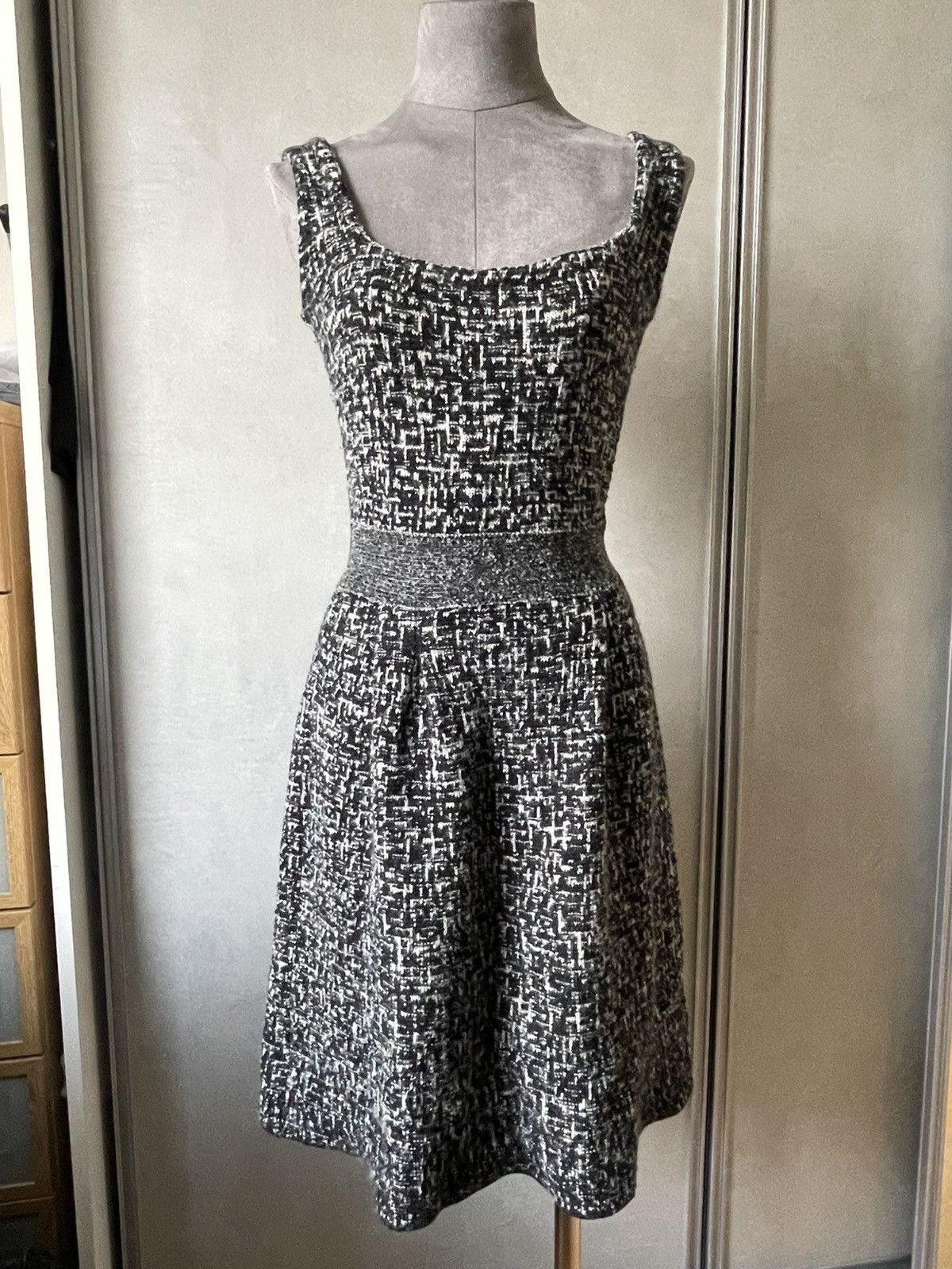 Dior CHRISTIAN DIOR DRESS AND VEST COAT TWEED SET Size S / US 4 / IT 40 - 7 Thumbnail