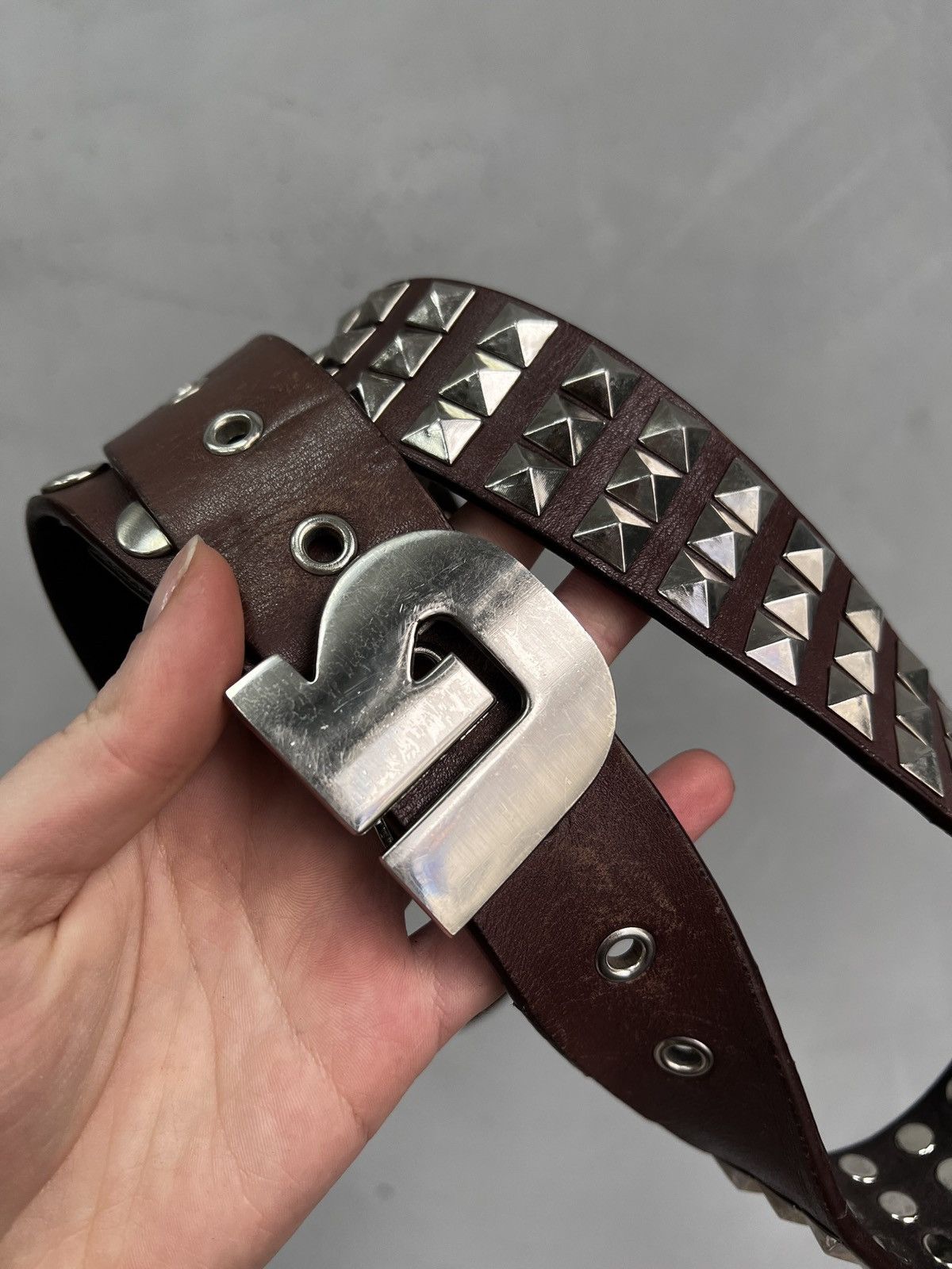 Burton Burton leather studded arrow shaped buckle western Belt Size ONE SIZE - 5 Thumbnail