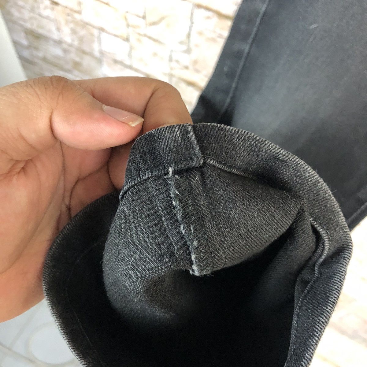 Uniqlo Uniqlo Jeans Black Denim Pants #7596 Size US 31 - 13 Thumbnail