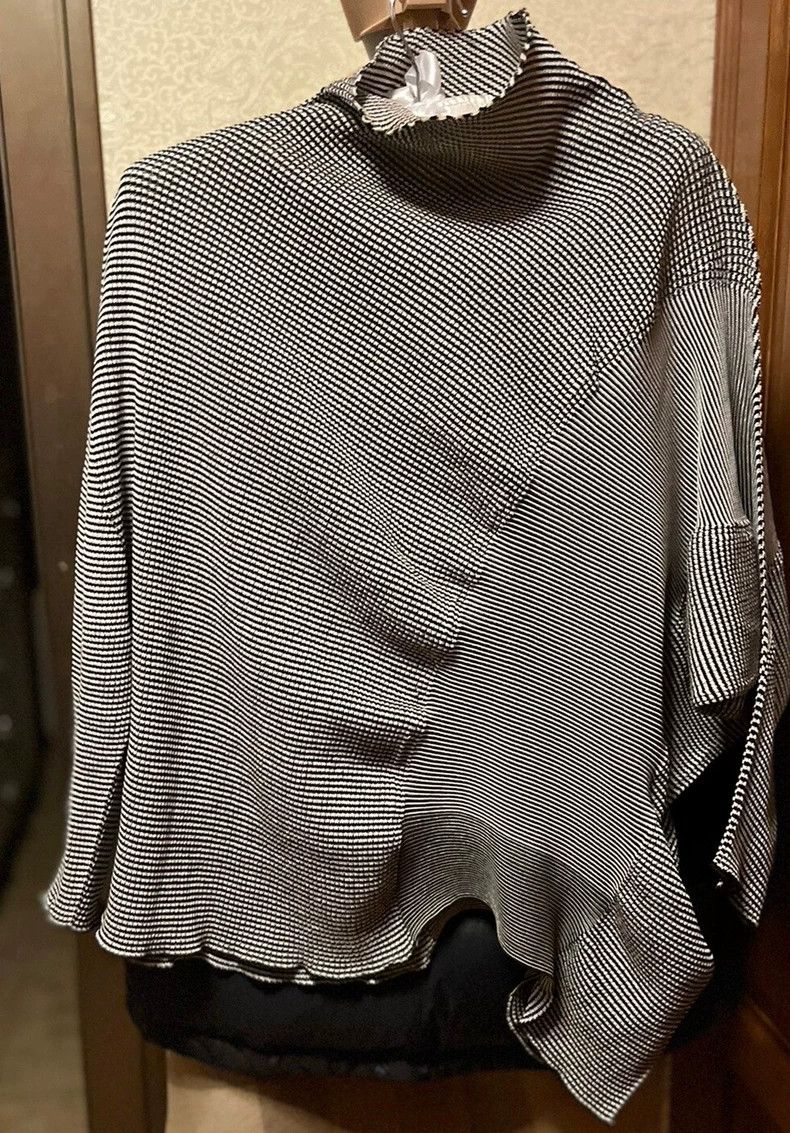 Issey Miyake Issey Miyake size:2 A grey semi-high-neck long-sleeved top Size M / US 6-8 / IT 42-44 - 6 Thumbnail